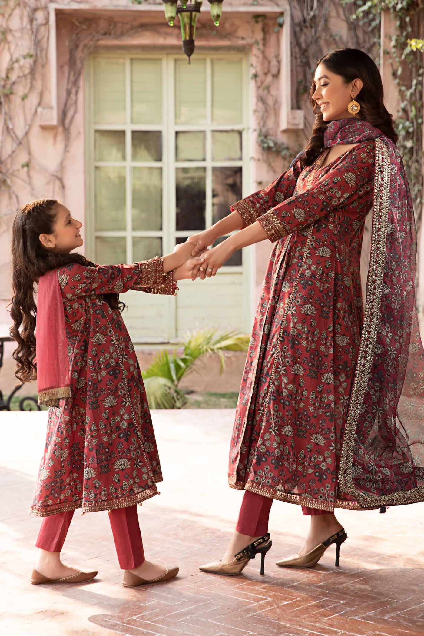 3 PIECE EMBROIDERED LAWN SUIT | MKD-EF24-26