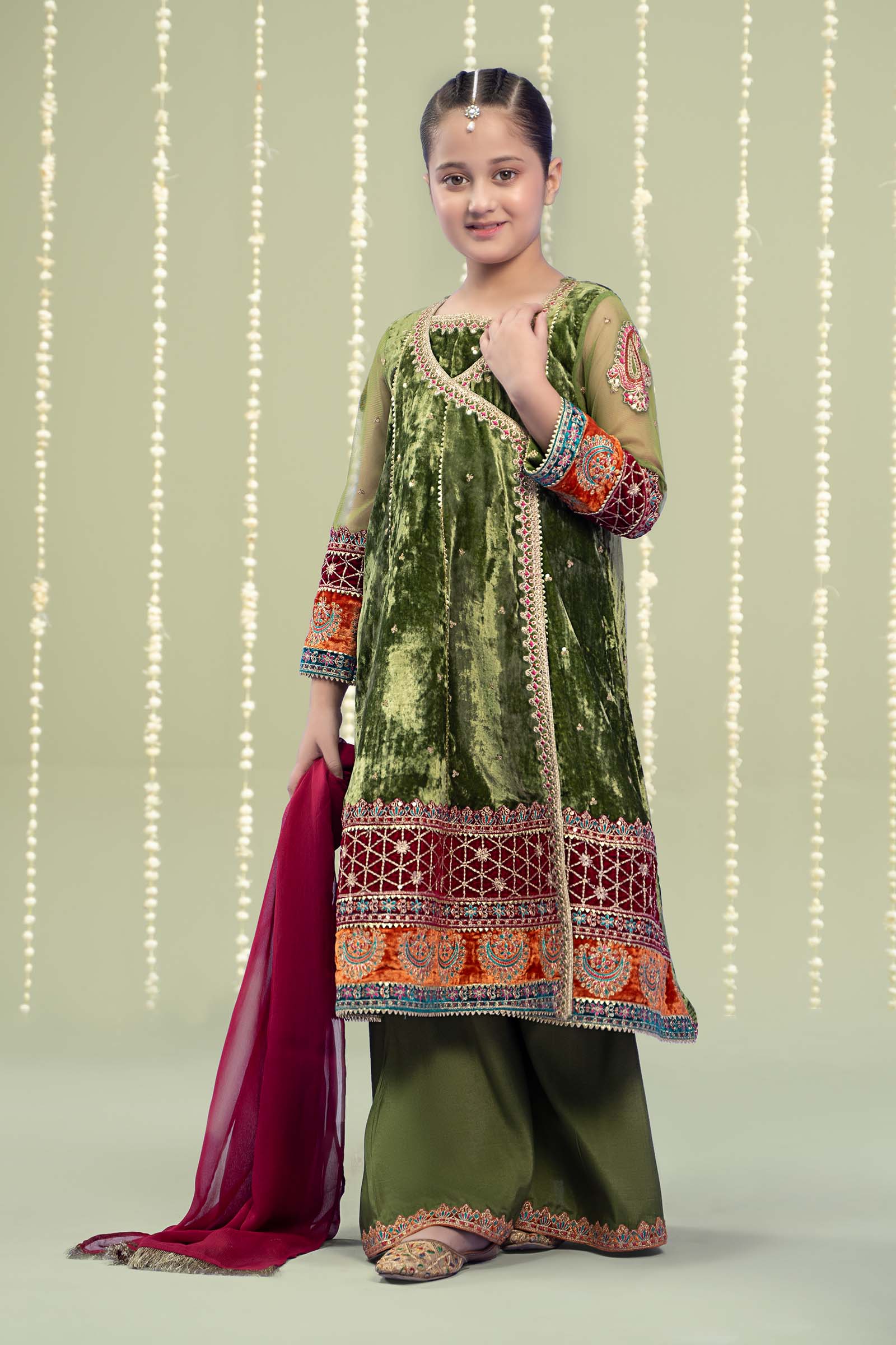 maria b green velvet dress Green Velvet Shawl Maria B Velvet Dresses Evening Wear Green Velvet Suit MBSF-W2306GM Imani Studio