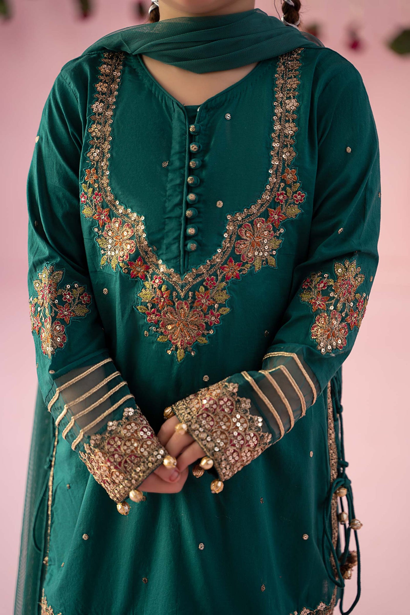 3 PIECE EMBROIDERED LAWN SUIT | MKD-EF24-17