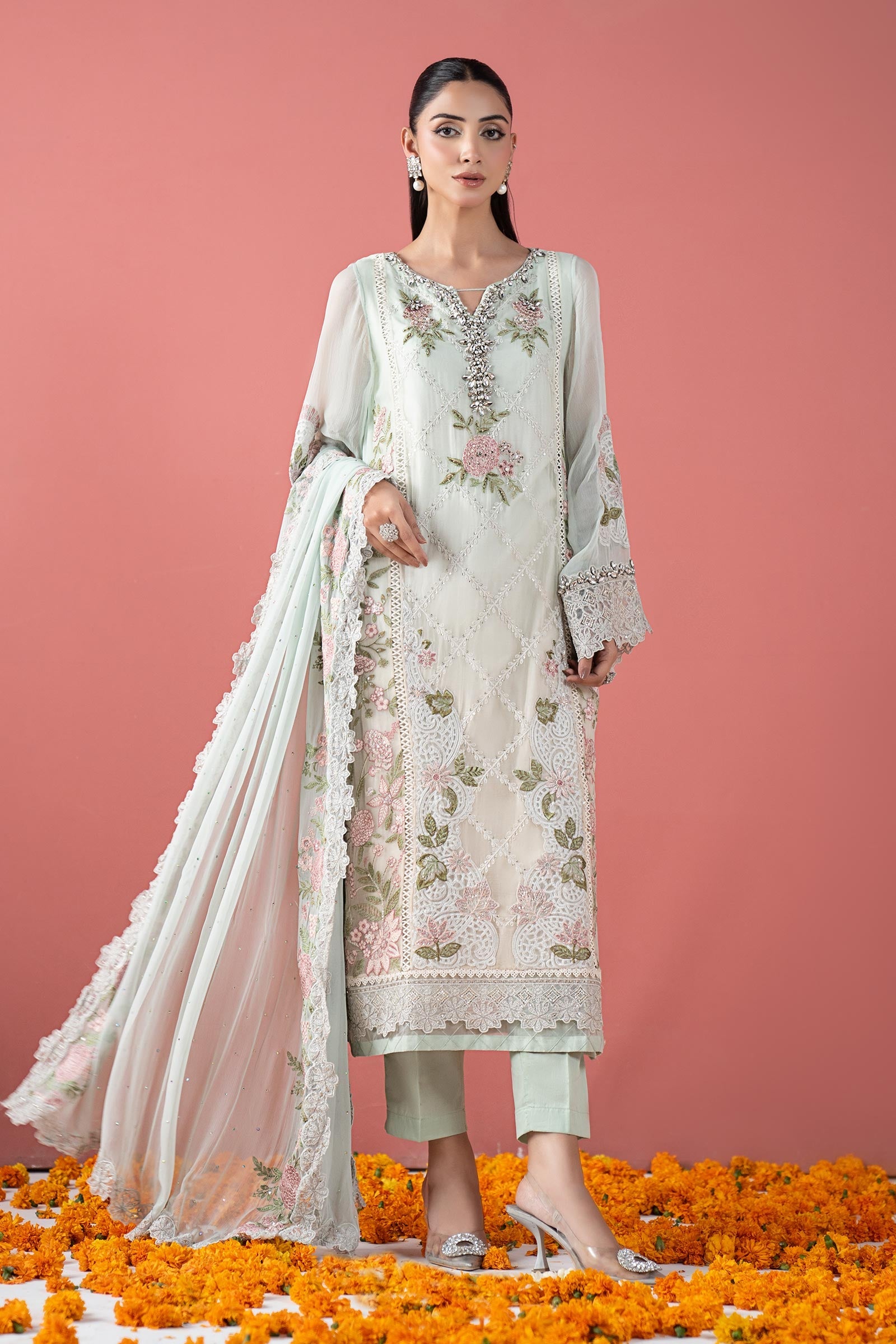 3 Piece Embroidered Chiffon Suit S / Green 3 Piece Embroidered Chiffon Suit S / Green