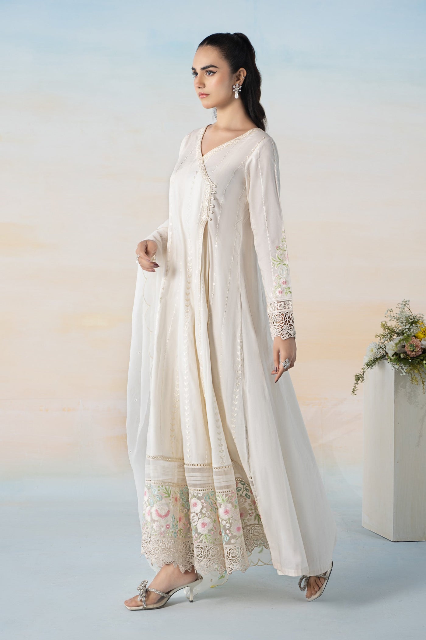 3 PIECE EMBROIDERED LAWN SUIT | DW-EF24-49