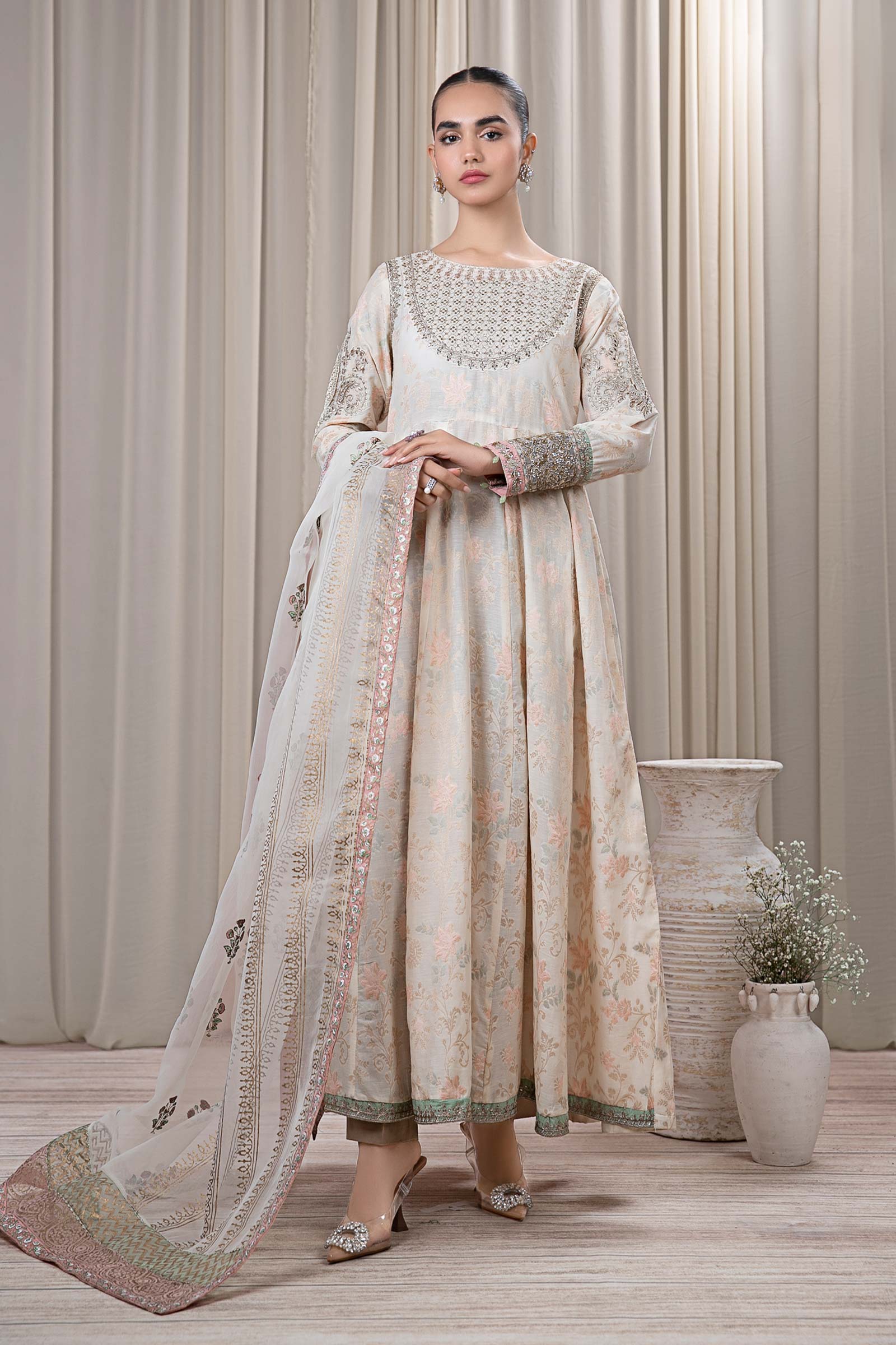 broshia dress design Waresha Shemrey Embroidered Broshia Unstitched 3Pc Suit D-64