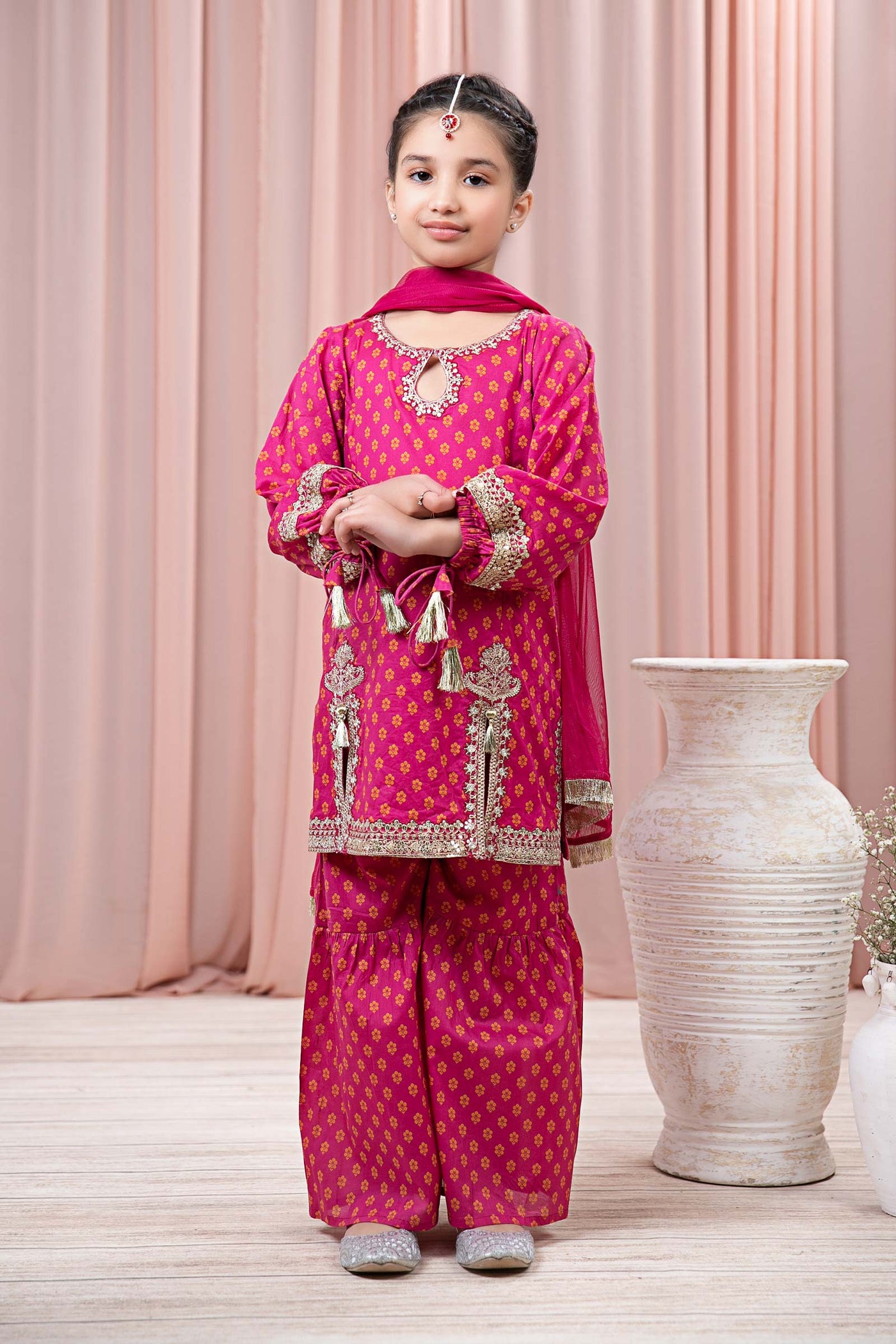 3 PIECE EMBROIDERED LAWN SUIT | MKD-EF24-15