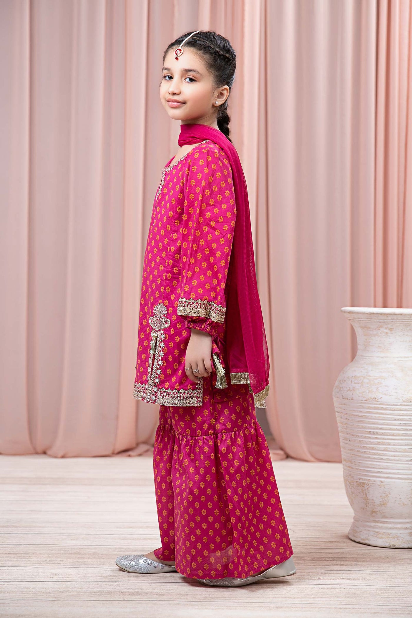3 PIECE EMBROIDERED LAWN SUIT | MKD-EF24-15
