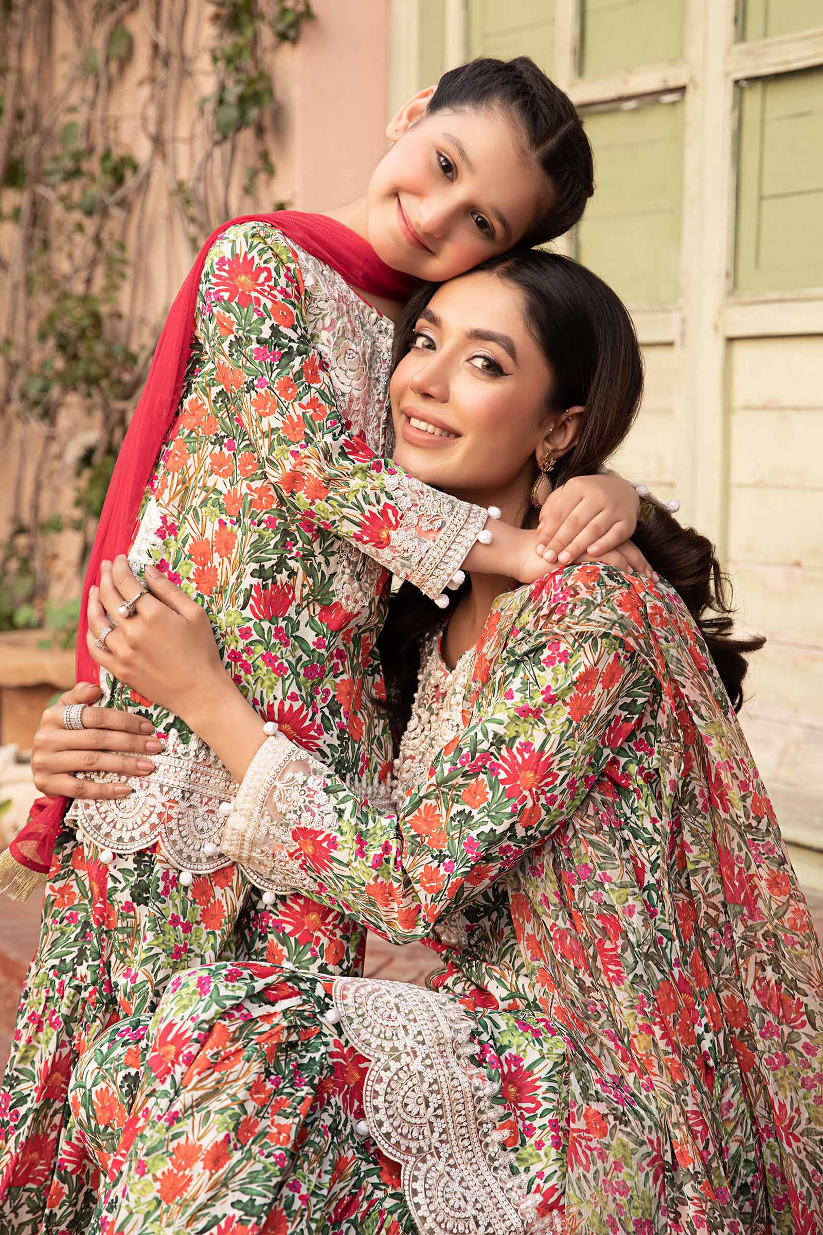 3 Piece Embroidered Lawn Suit