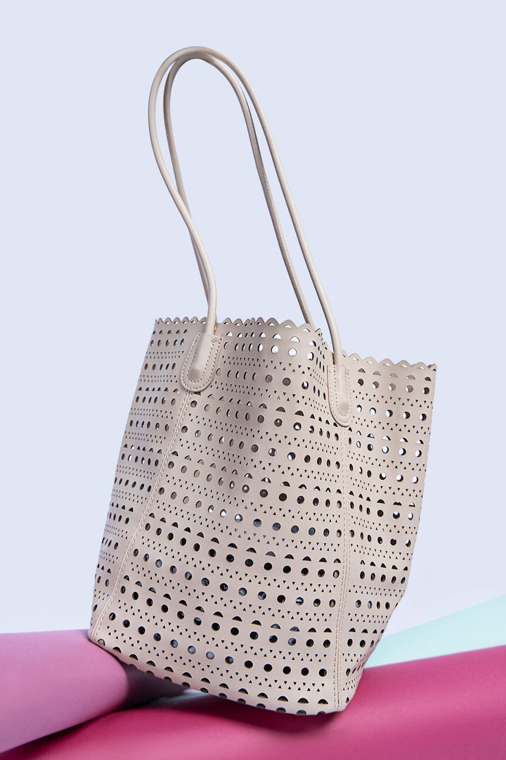 Cut Out Tote | ABG-H24-2 All Products ABGH242-999-CRM
