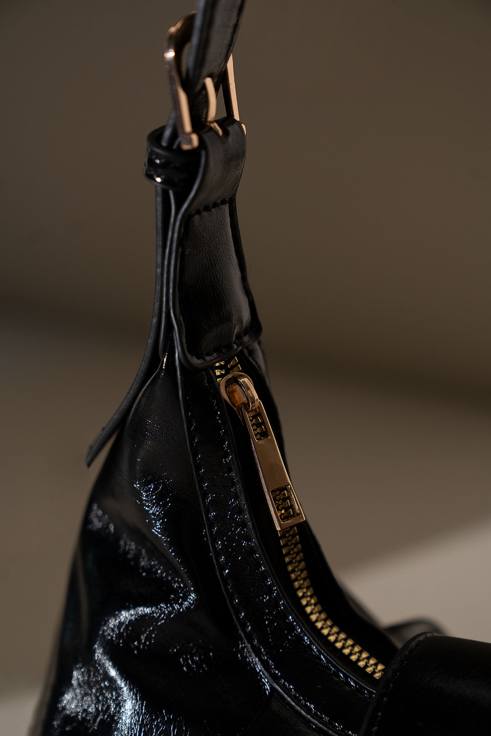 Retro Buckled Bag