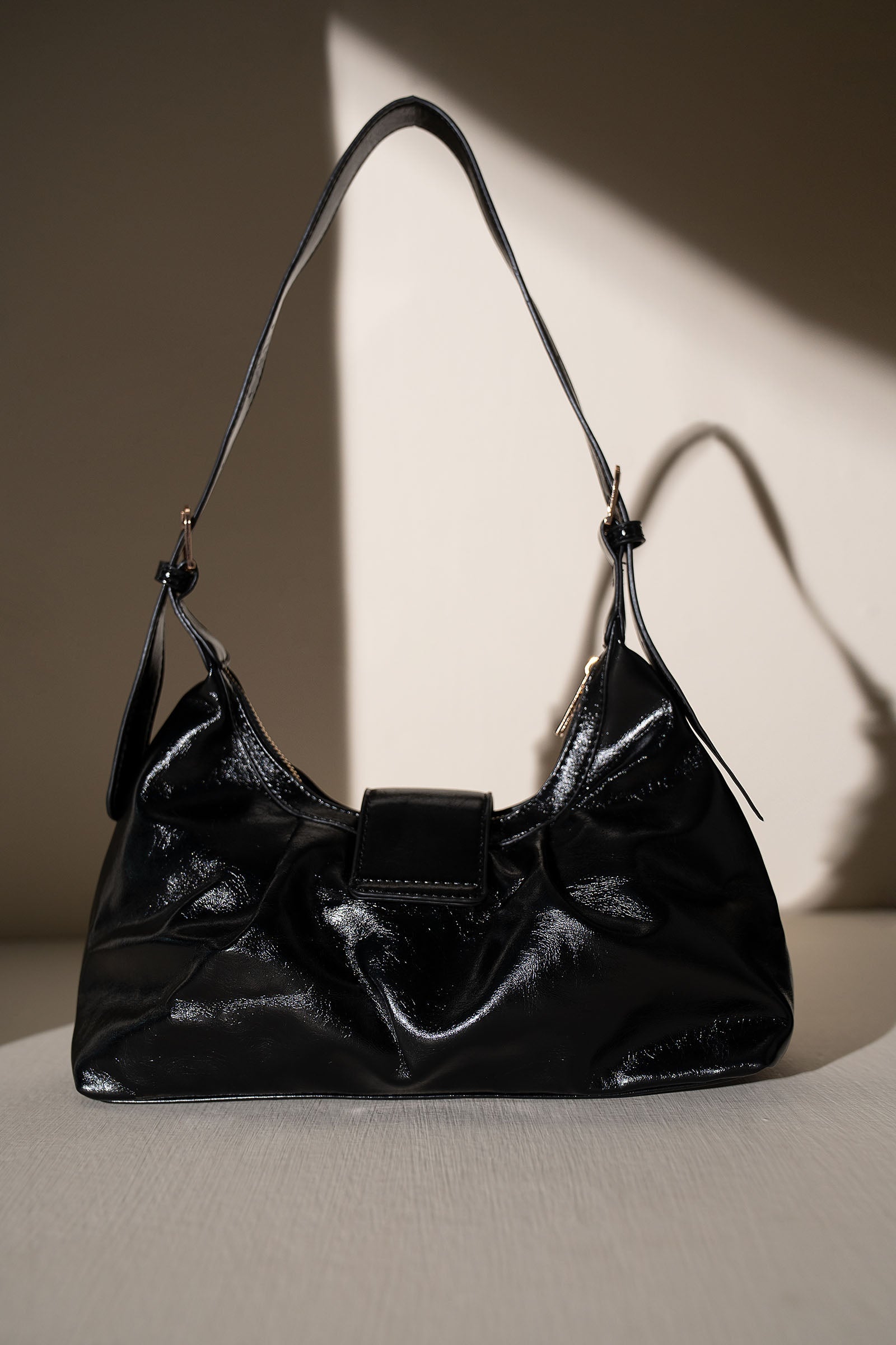 Retro Buckled Bag
