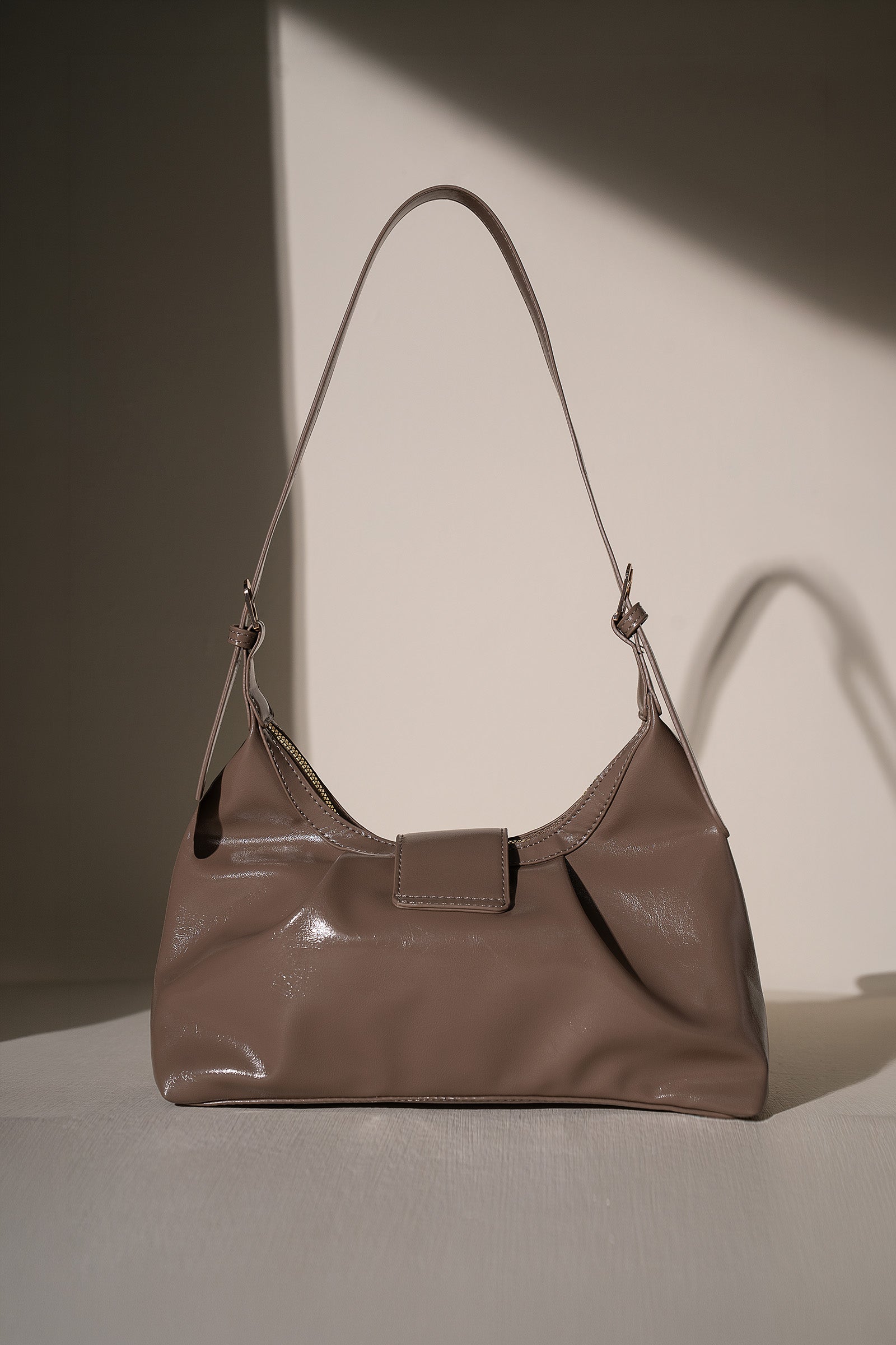 Retro Buckled Bag