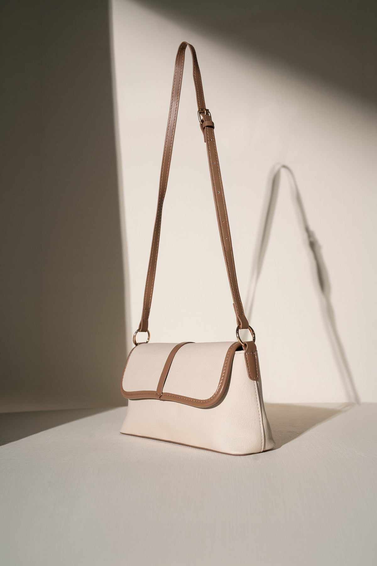 Classic Baguette Bag
