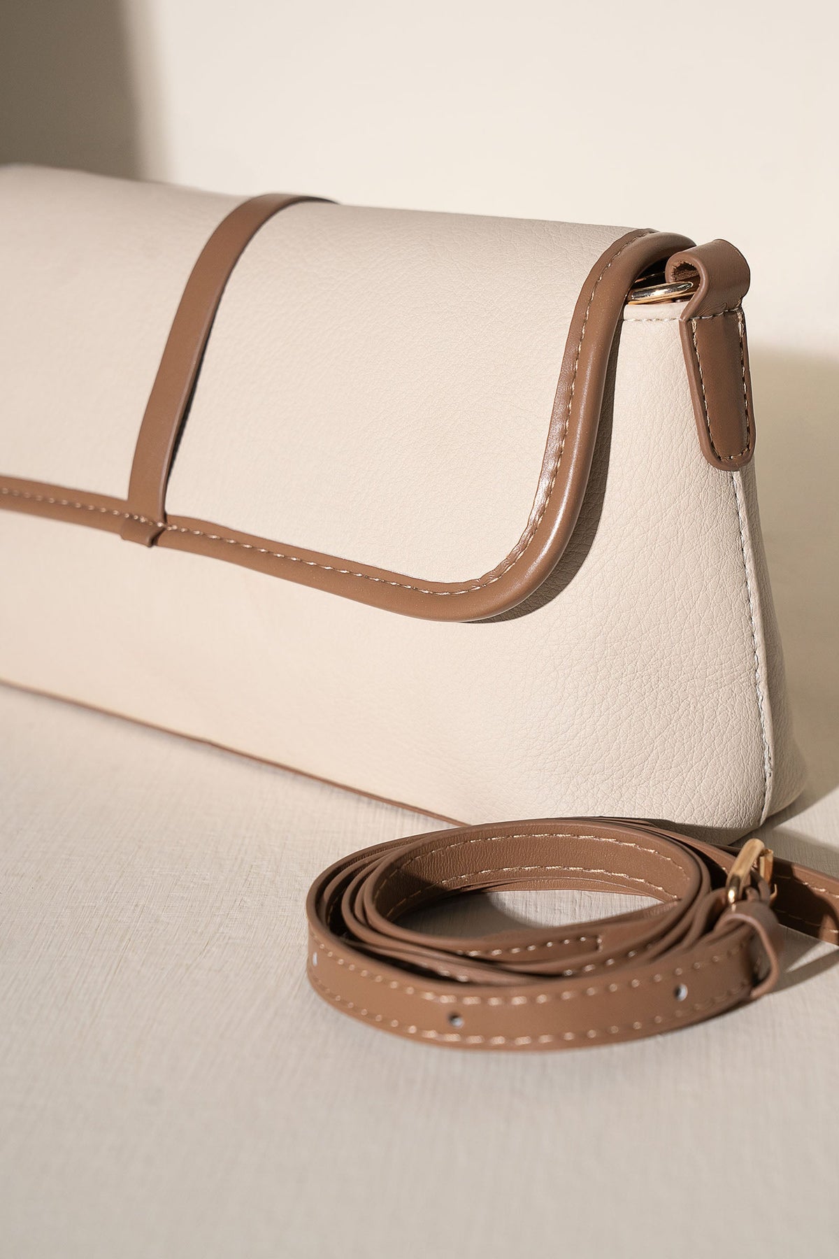 Classic Baguette Bag