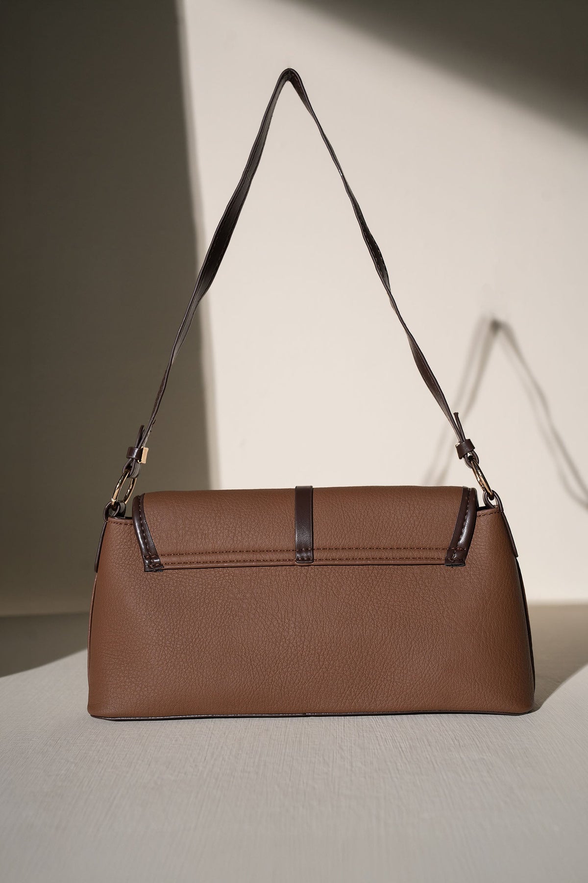 Classic Baguette Bag