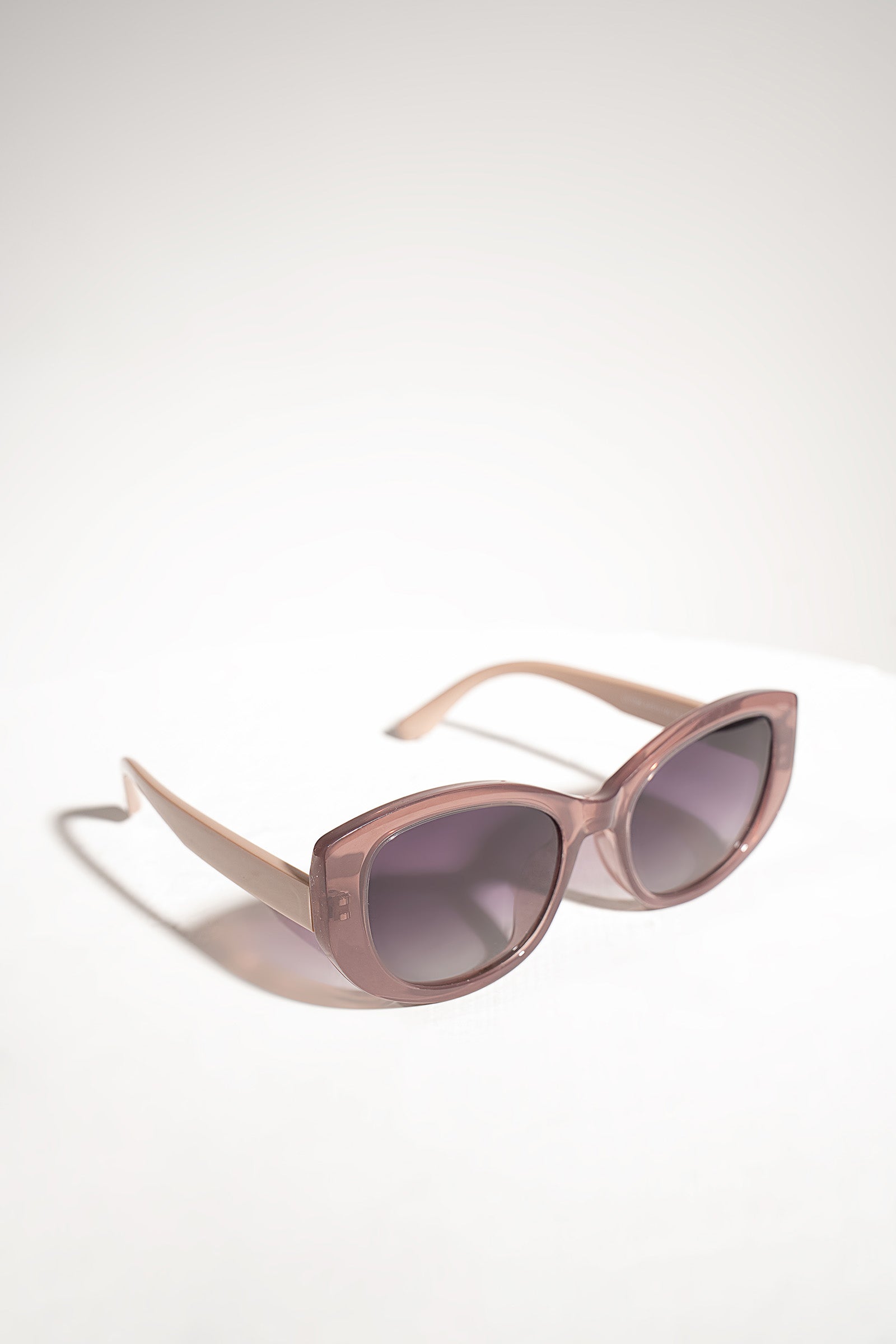 Cat Eye Oval Sunglasses