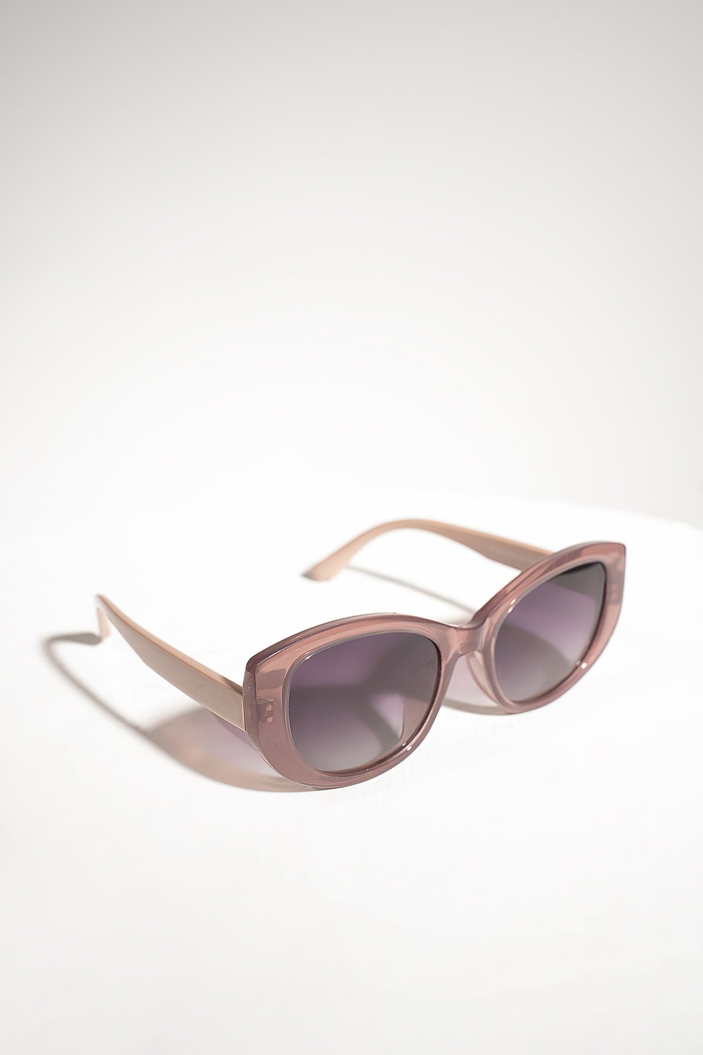Cat Eye Oval Sunglasses