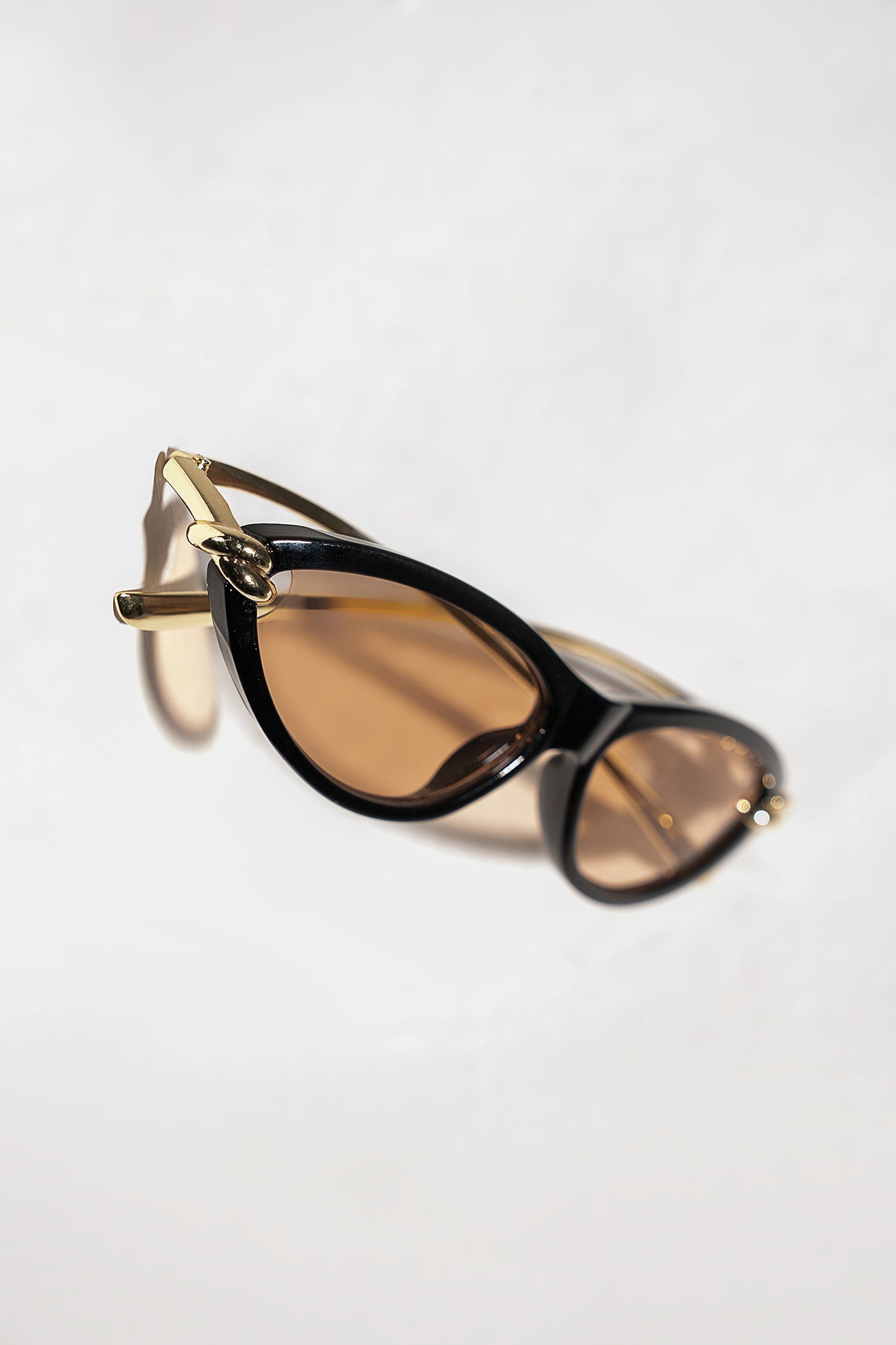 Narrow Cat Eye Sunglasses