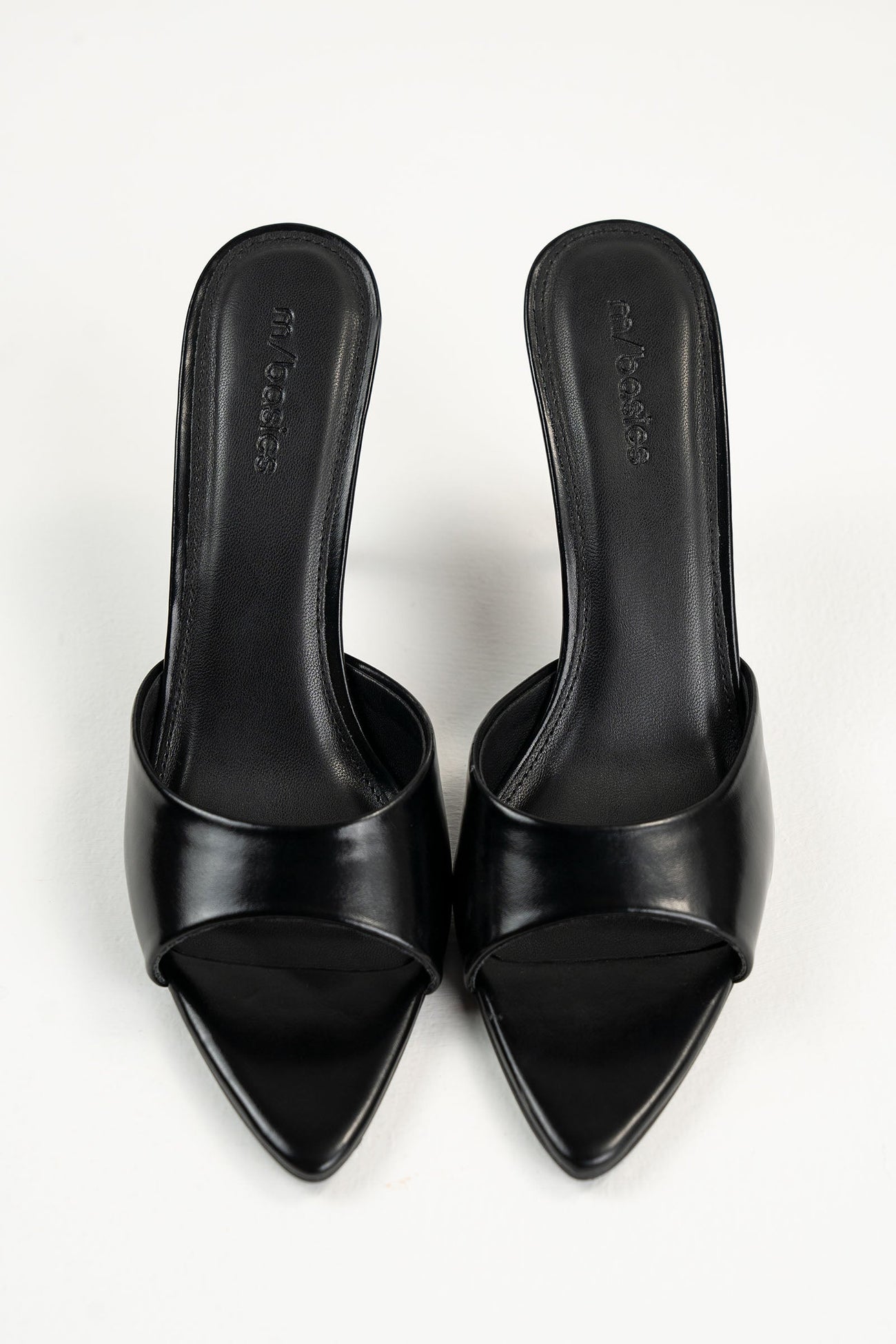 Ocon Pointed Heels