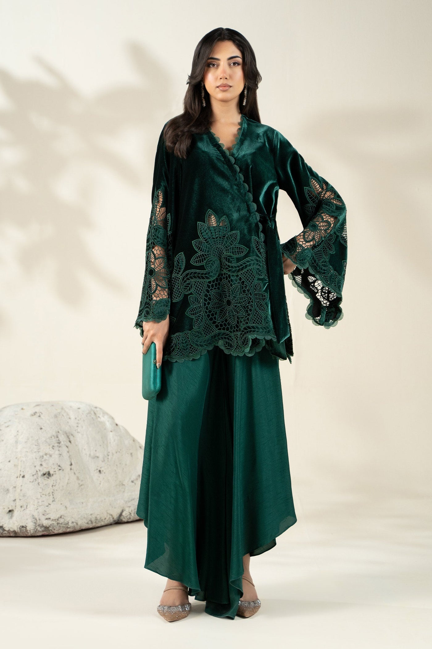 Embroidered Velvet Fabric (1Pc) | LF-CH25-05