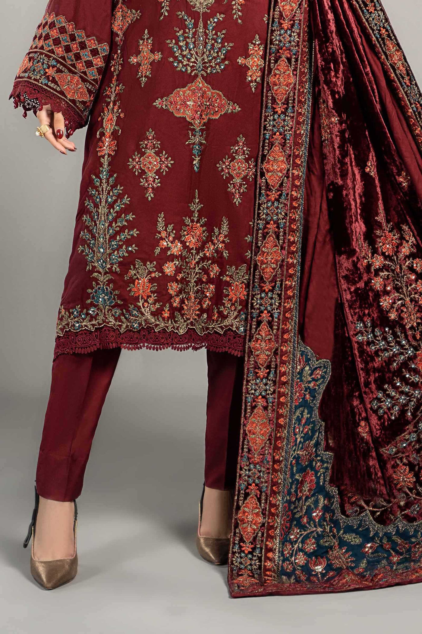 3 Piece Embroidered Twill Linen Suit | DLS-1210