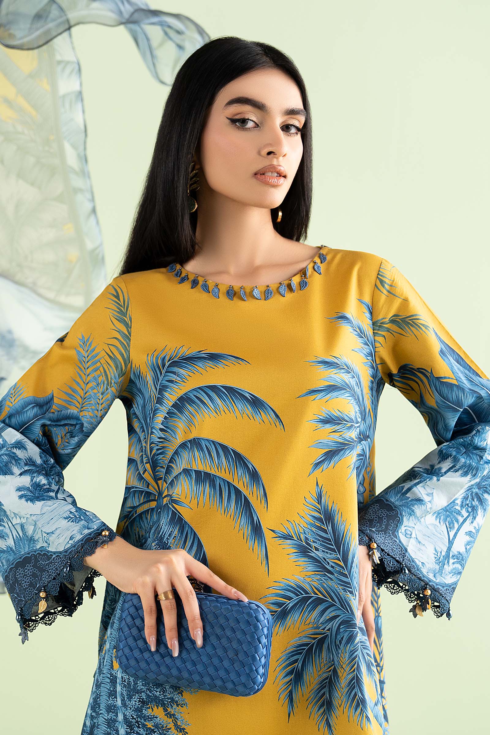 3 Piece Embroidered Lawn Suit