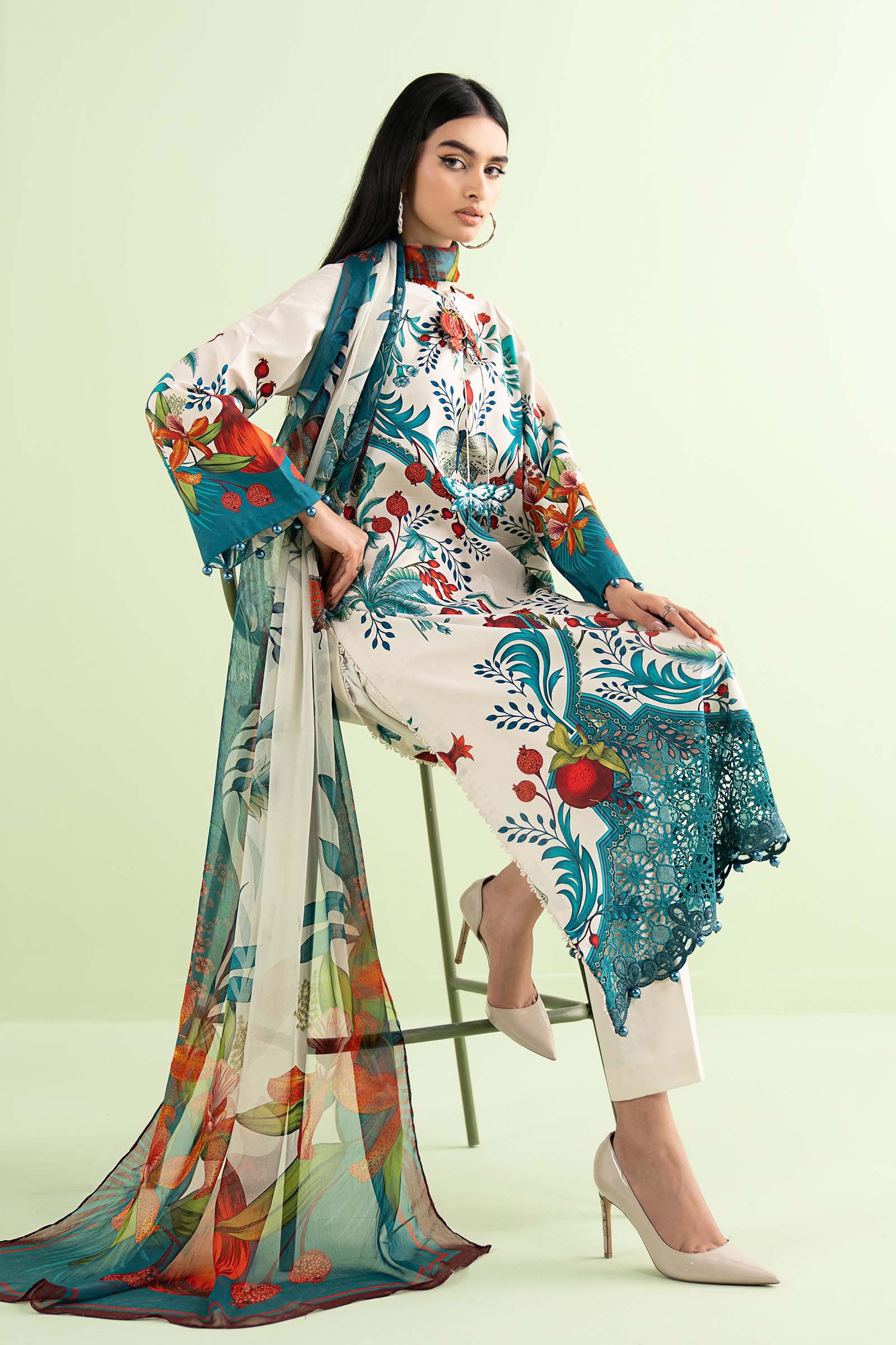 3 Piece Embroidered Lawn Suit