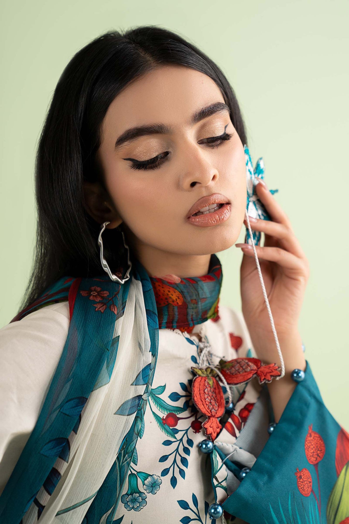 3 Piece Embroidered Lawn Suit