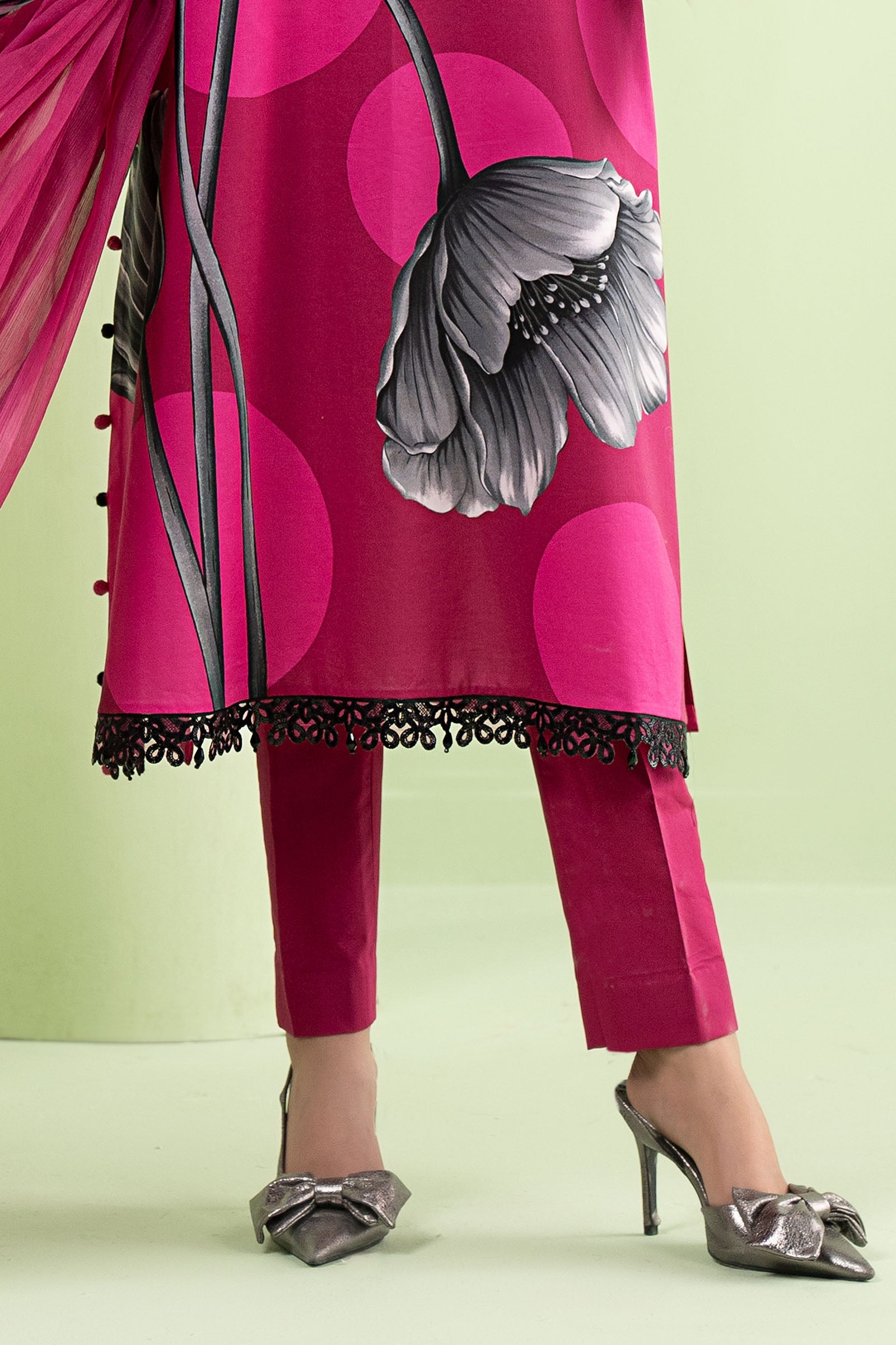 3 Piece Embroidered Lawn Suit