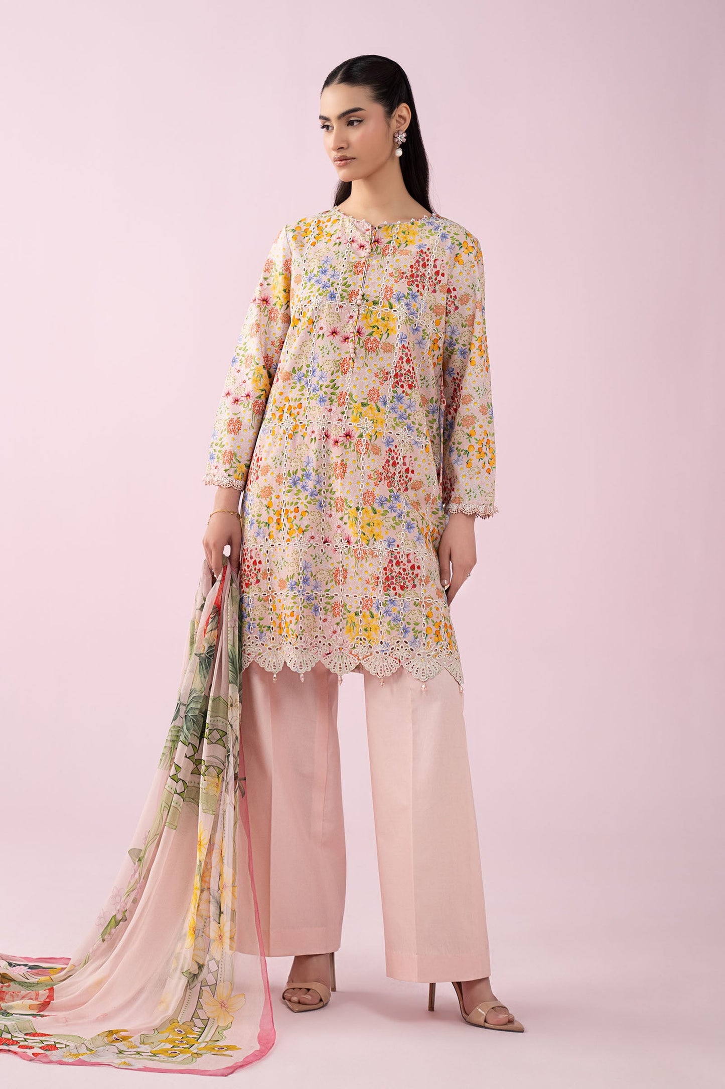 3 Piece Embroidered Lawn Suit