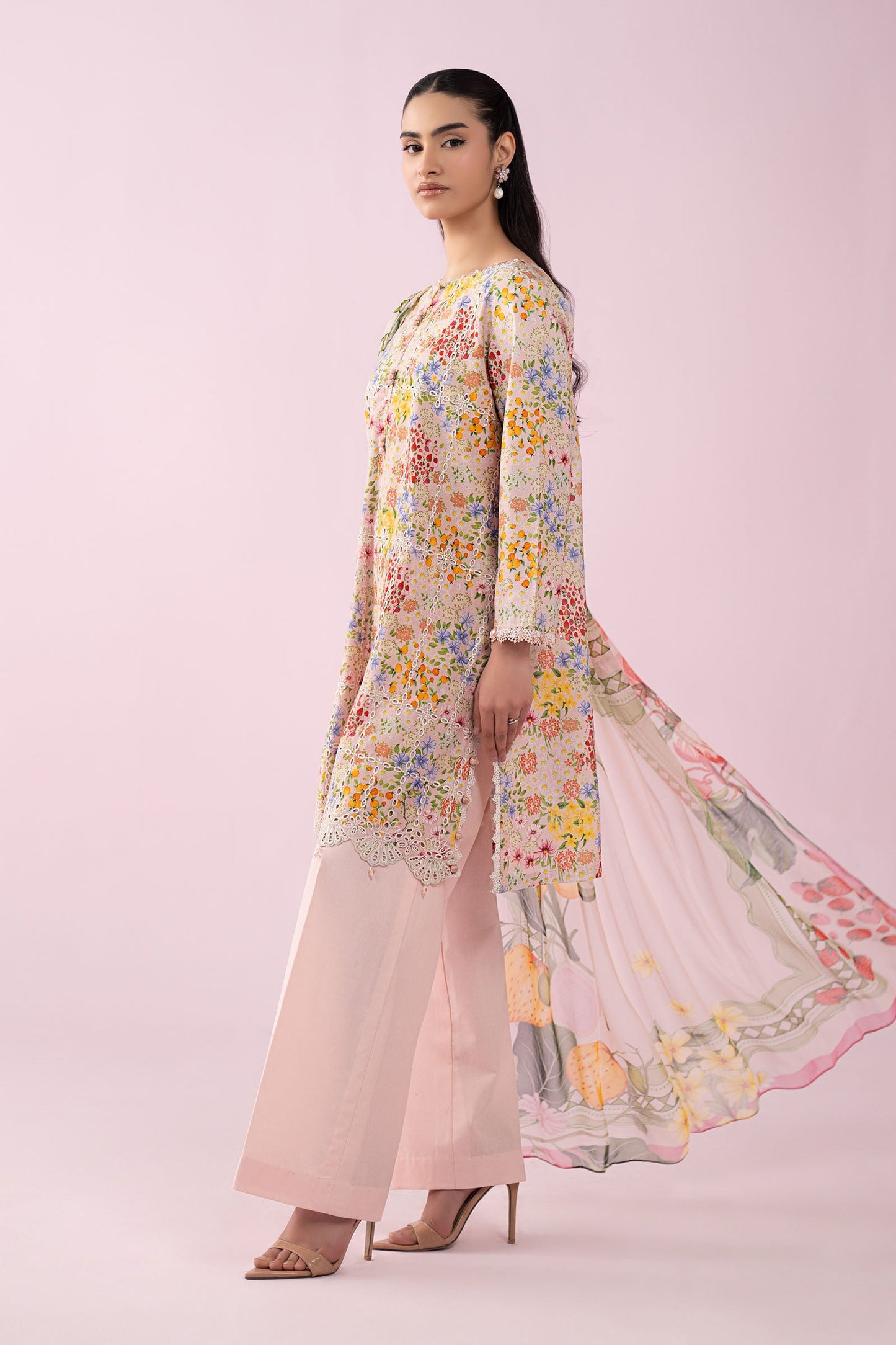 3 Piece Embroidered Lawn Suit