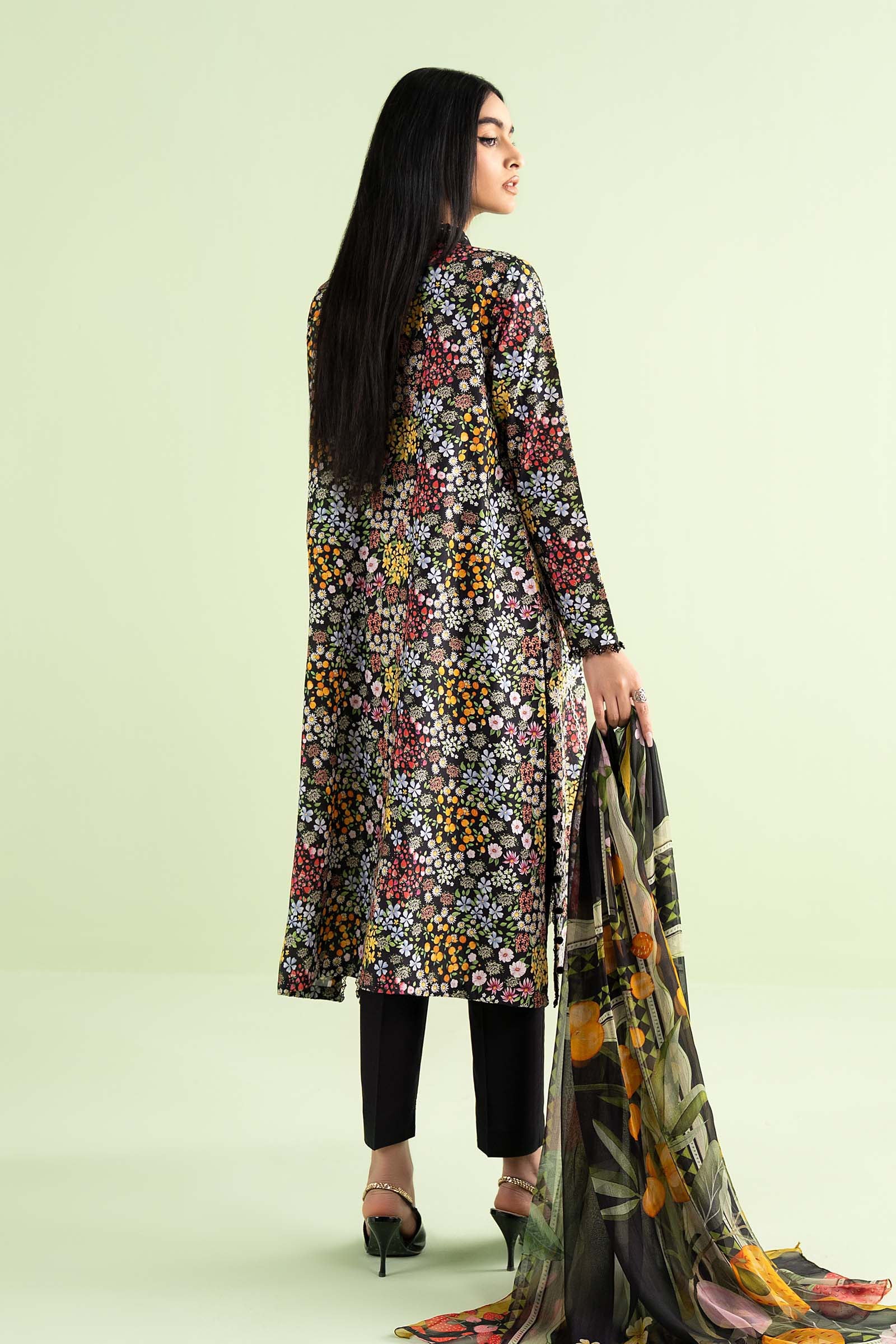 3 Piece Embroidered Lawn Suit