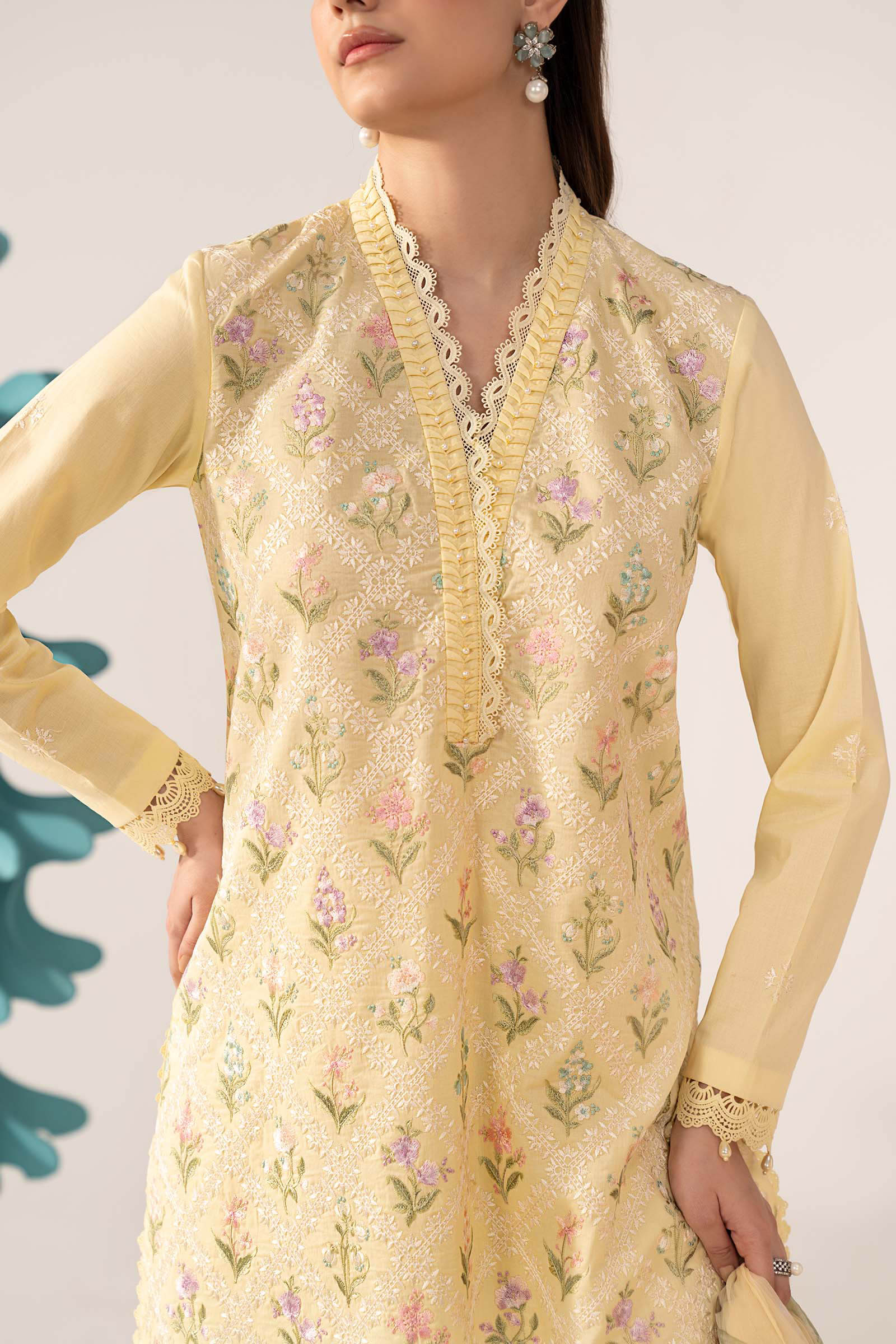3 Piece Embroidered Lawn Suit