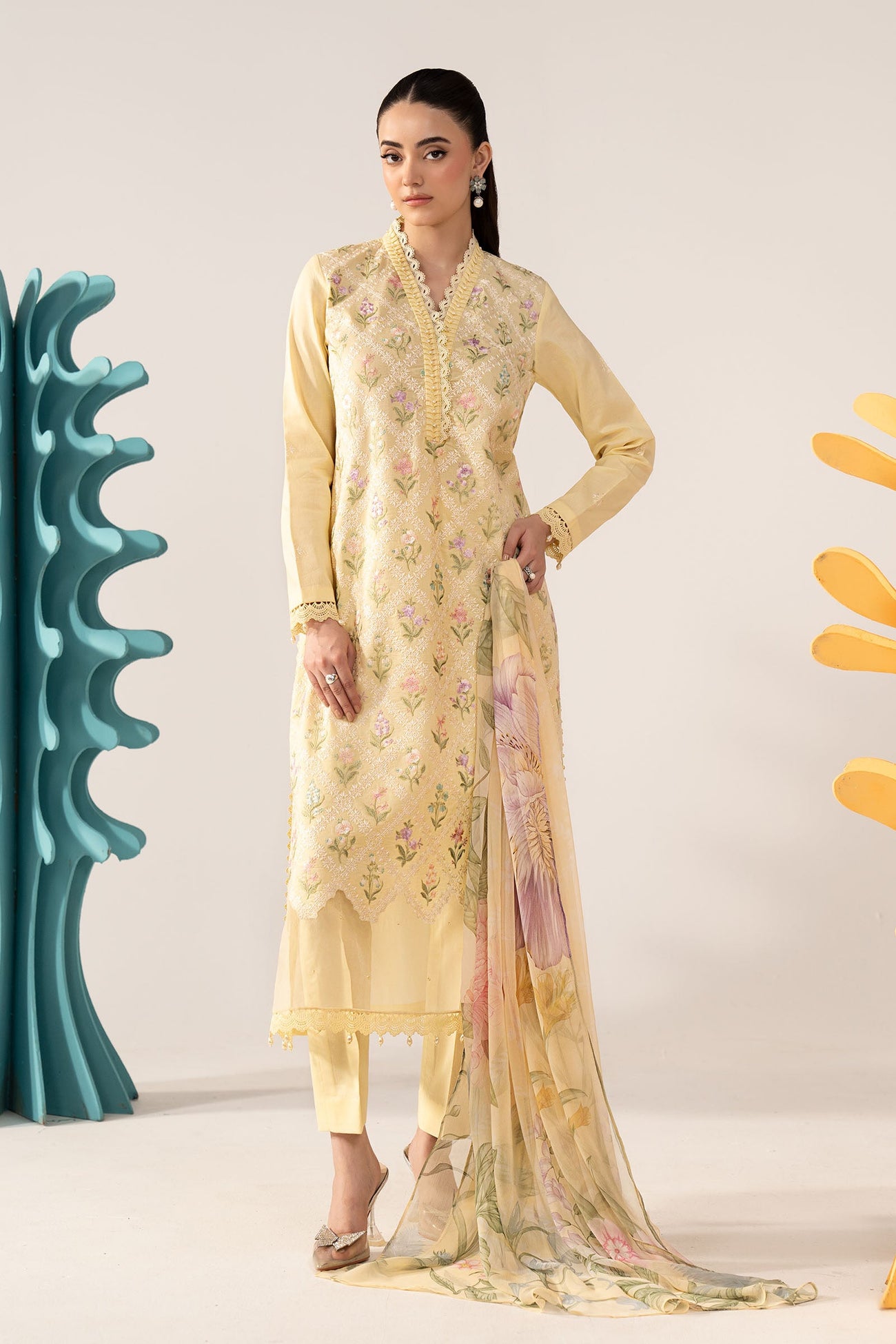 3 Piece Embroidered Lawn Suit