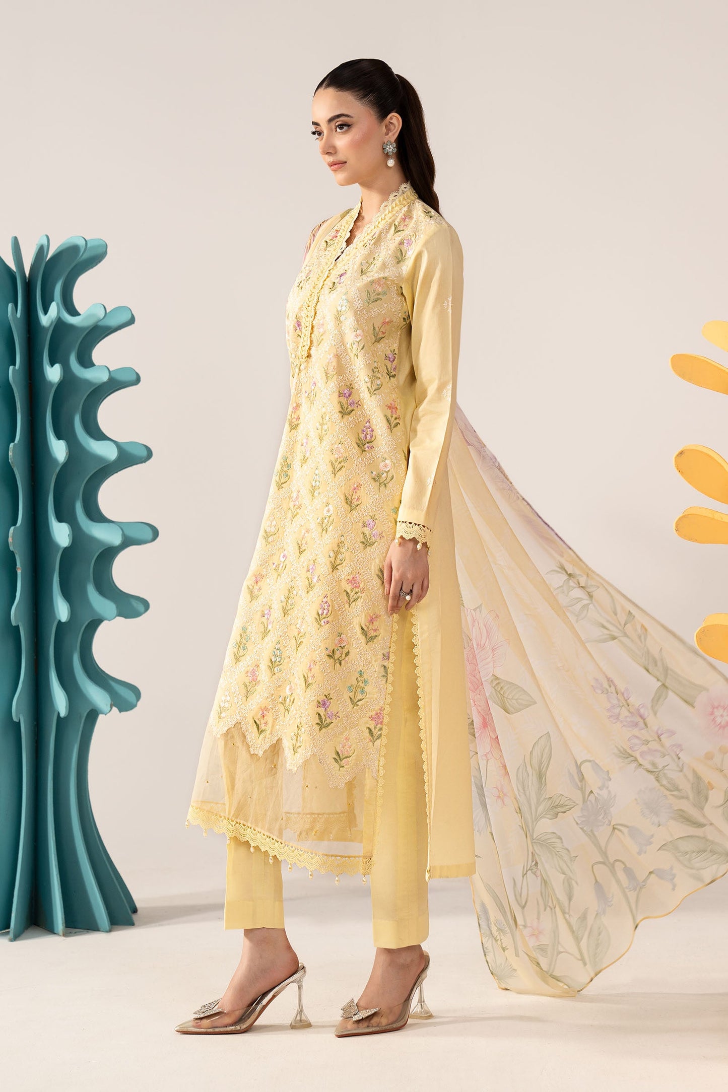 3 Piece Embroidered Lawn Suit