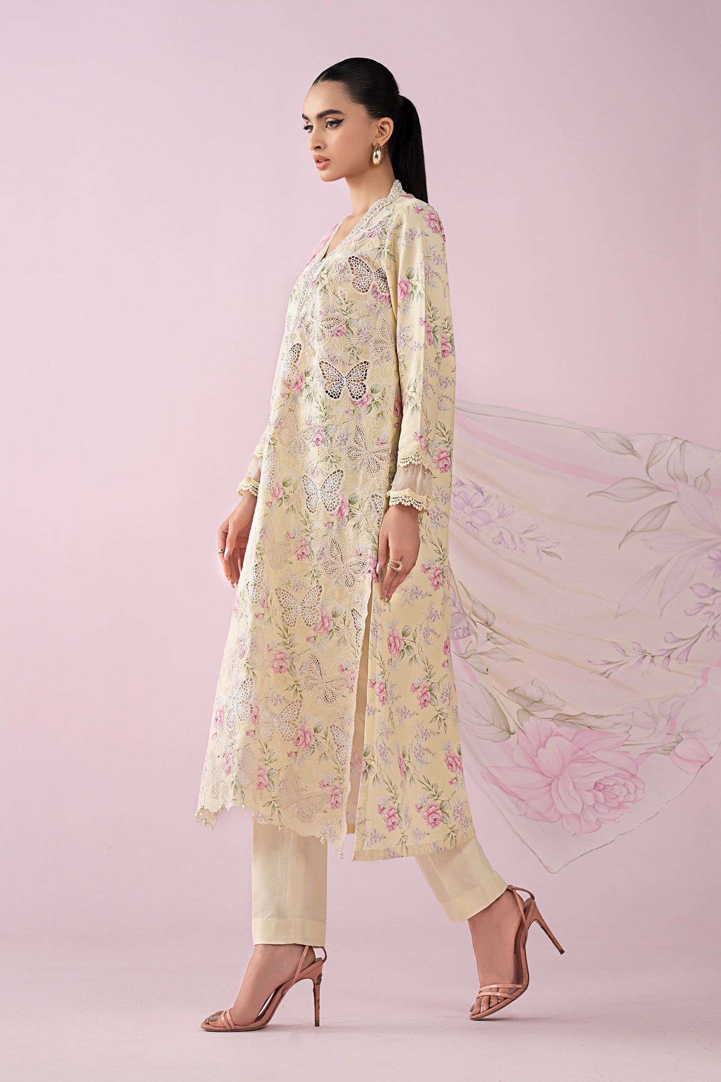 3 Piece Embroidered Lawn Suit