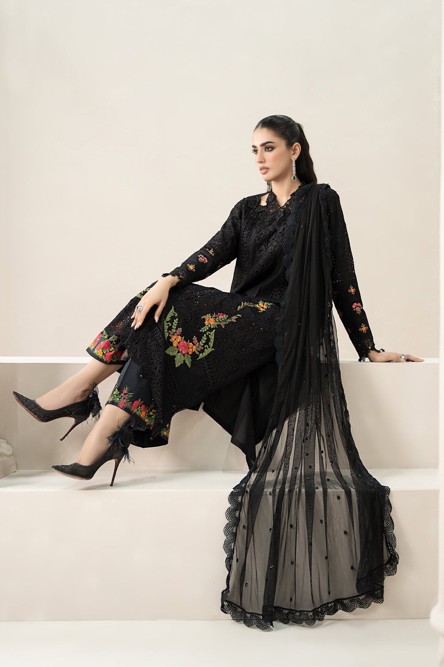3 Piece Embroidered Lawn Suit | ELS-25-01