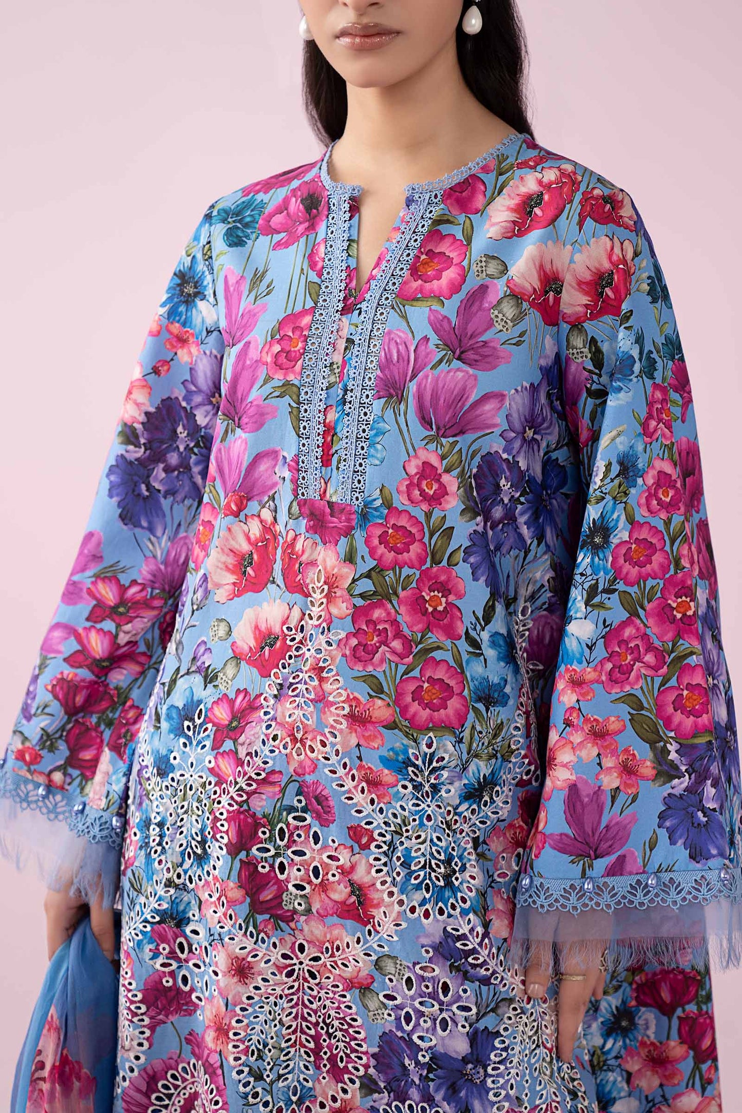 3 Piece Embroidered Lawn Suit