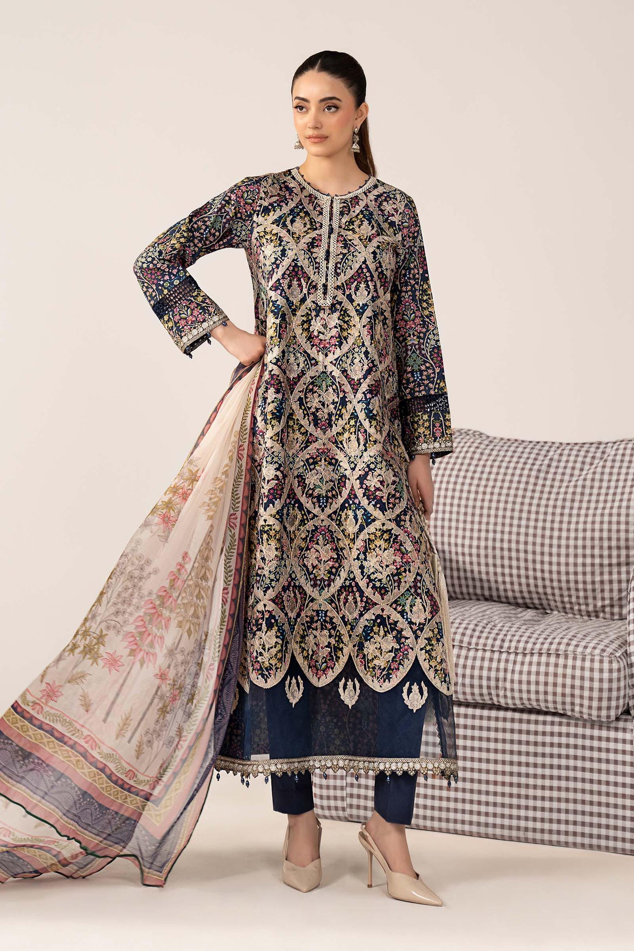 3 Piece Embroidered Lawn Suit