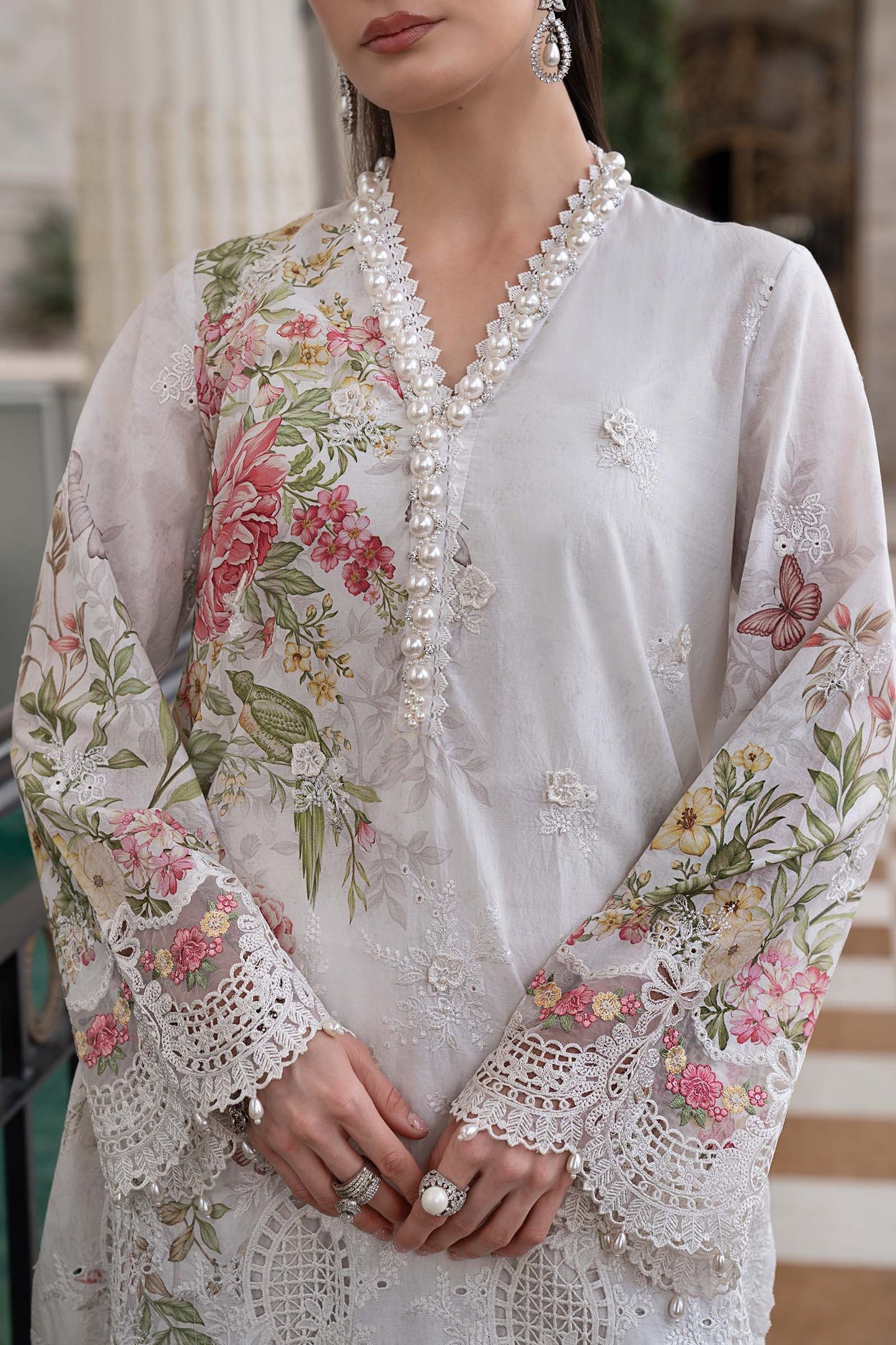 3 Piece Embroidered Lawn Suit