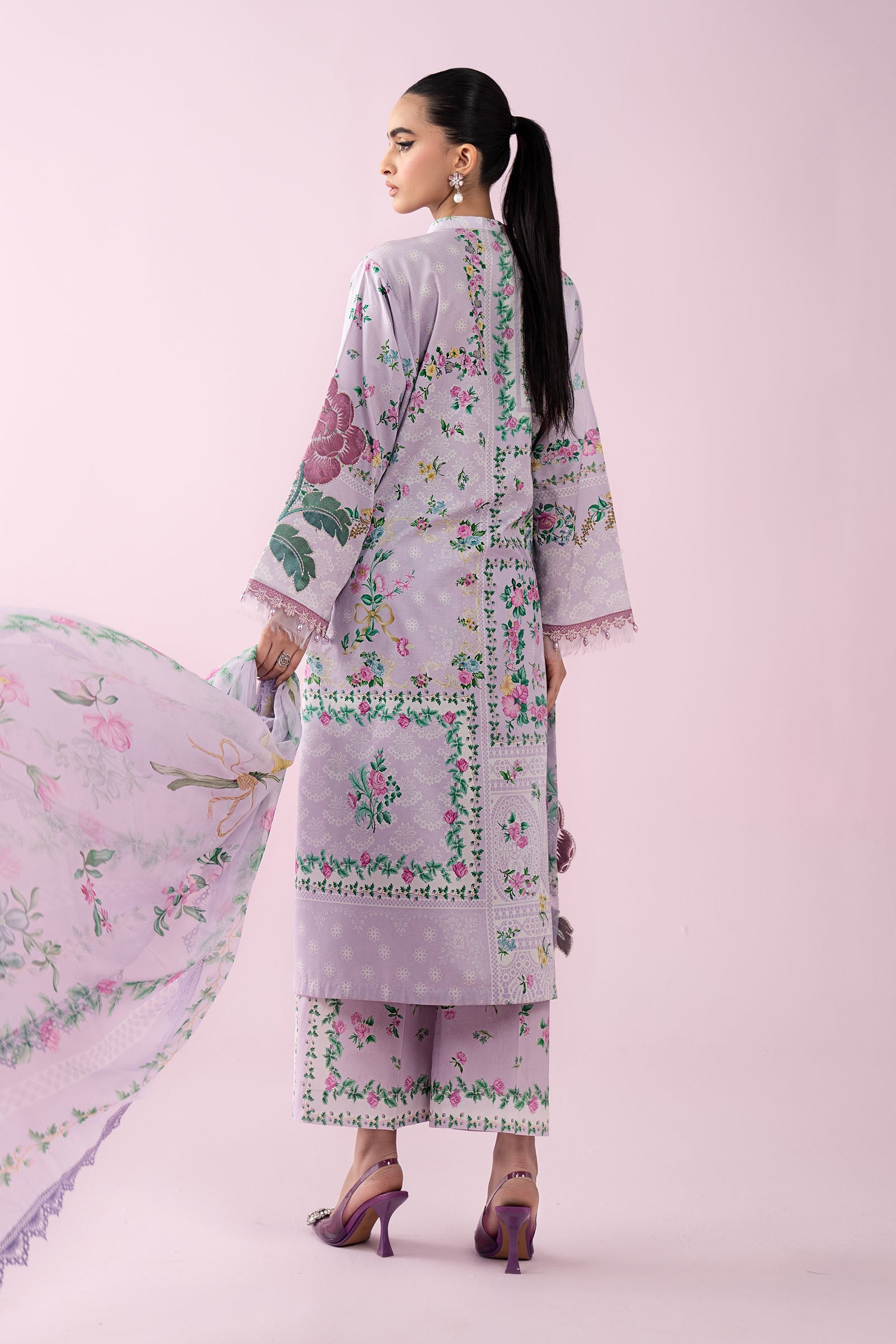 3 Piece Embroidered Lawn Suit