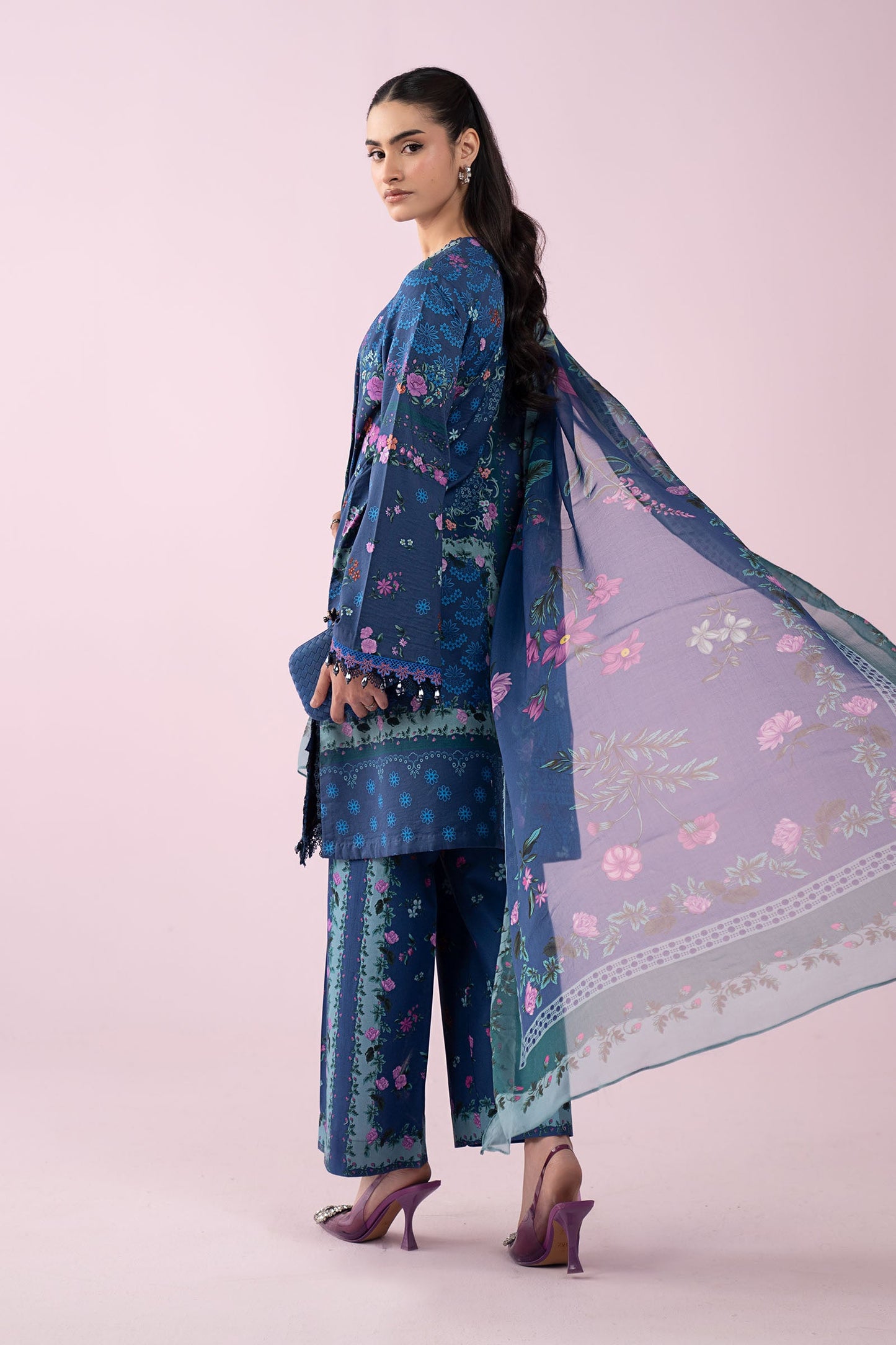 3 Piece Embroidered Lawn Suit