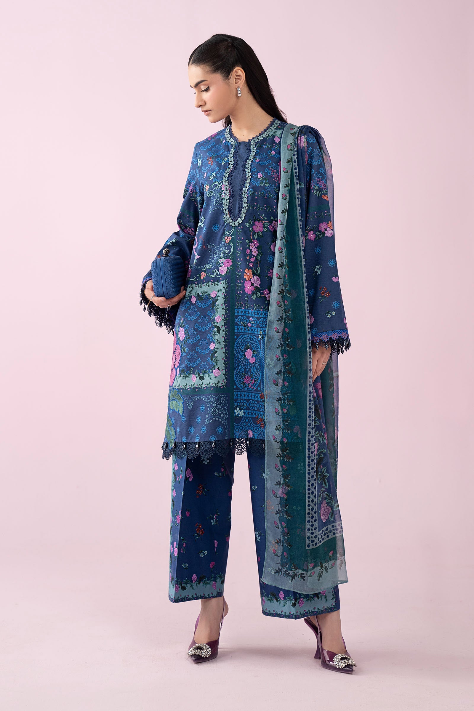 3 Piece Embroidered Lawn Suit