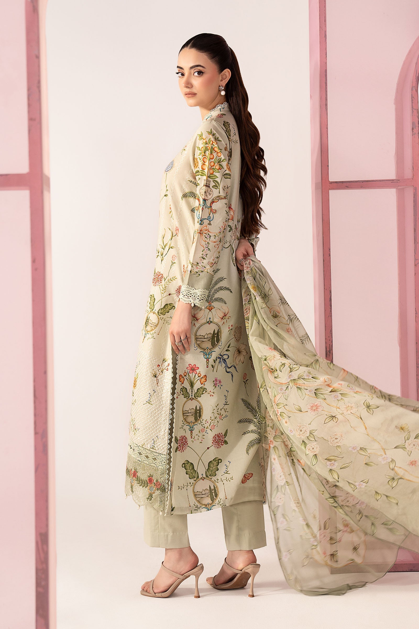 3 Piece Embroidered Lawn Suit
