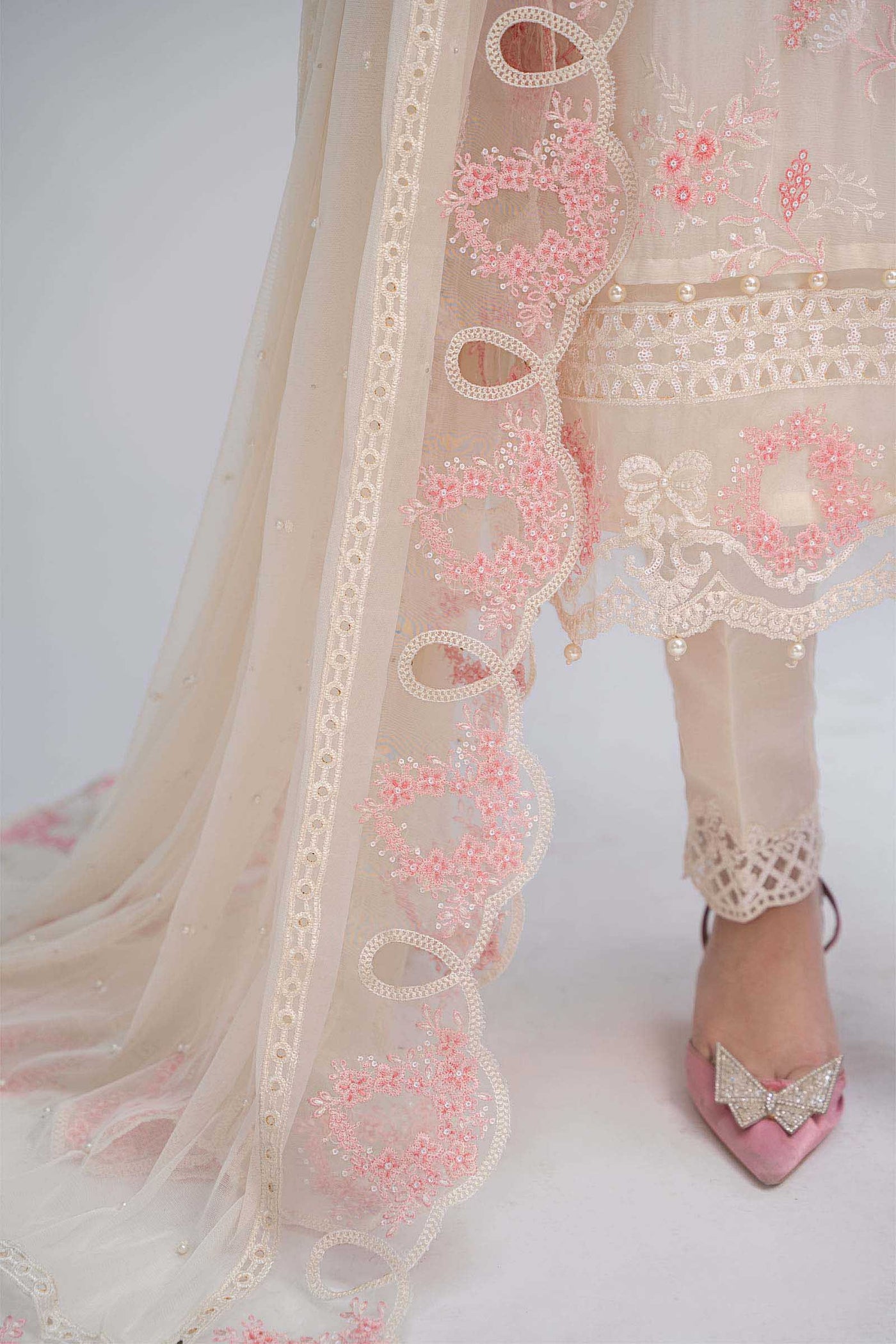 Suit Off White and Pastels BDS-2604