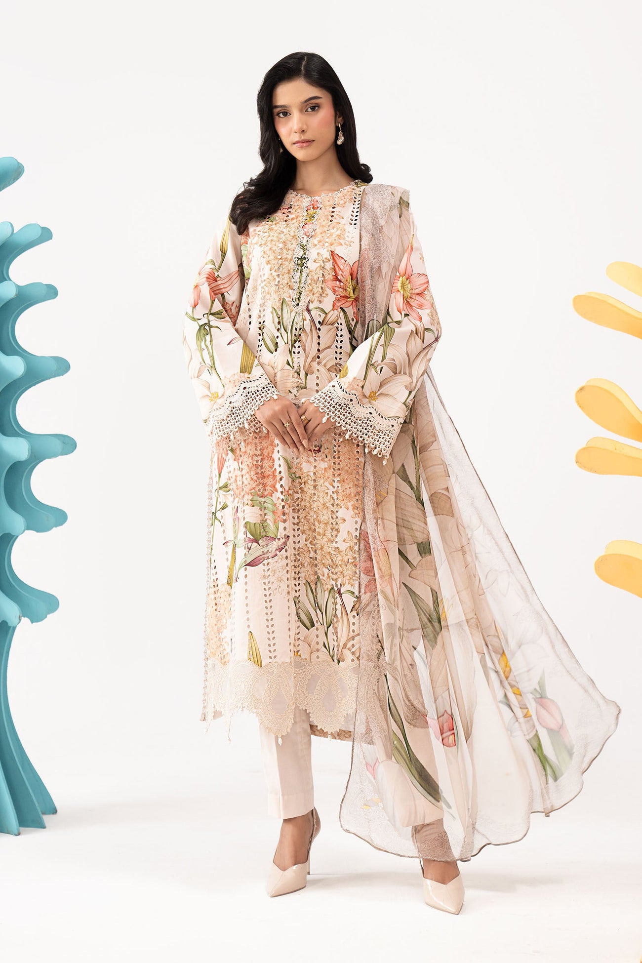 3 Piece Embroidered Lawn Suit