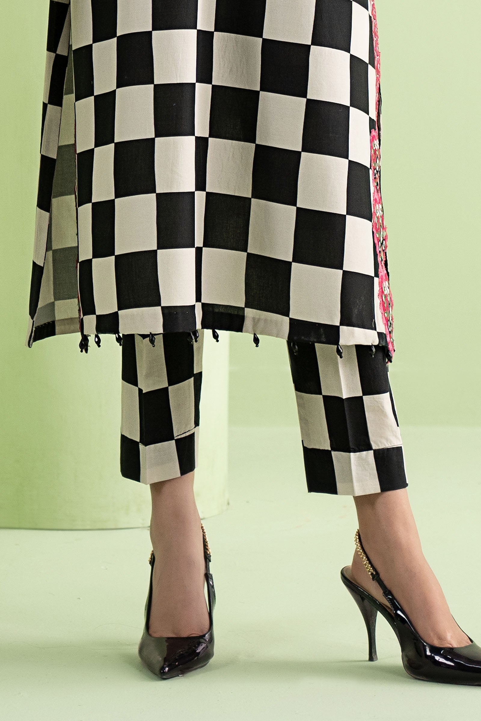 3 Piece Embroidered Lawn Suit