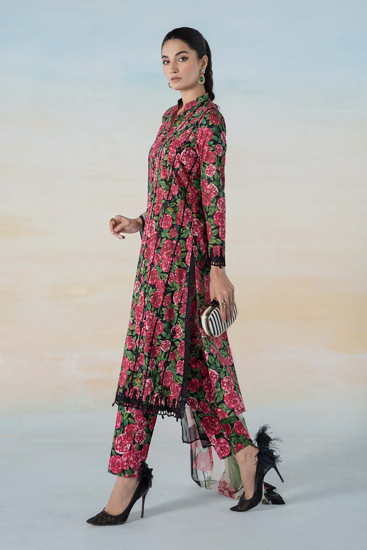 3 PIECE PRINTED LAWN SUIT