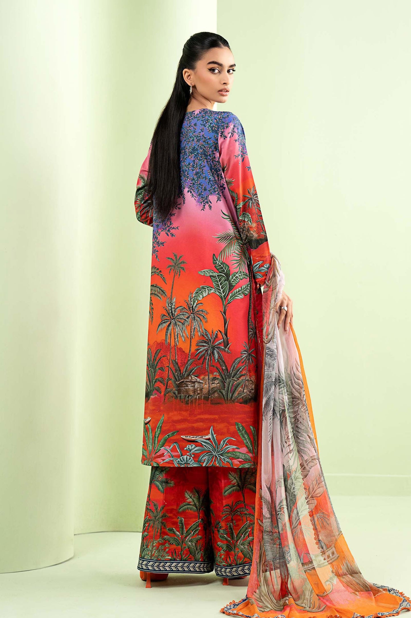 3 Piece Embroidered Lawn Suit
