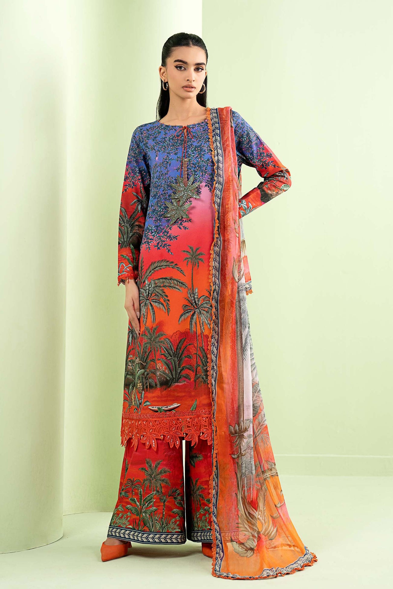 3 Piece Embroidered Lawn Suit