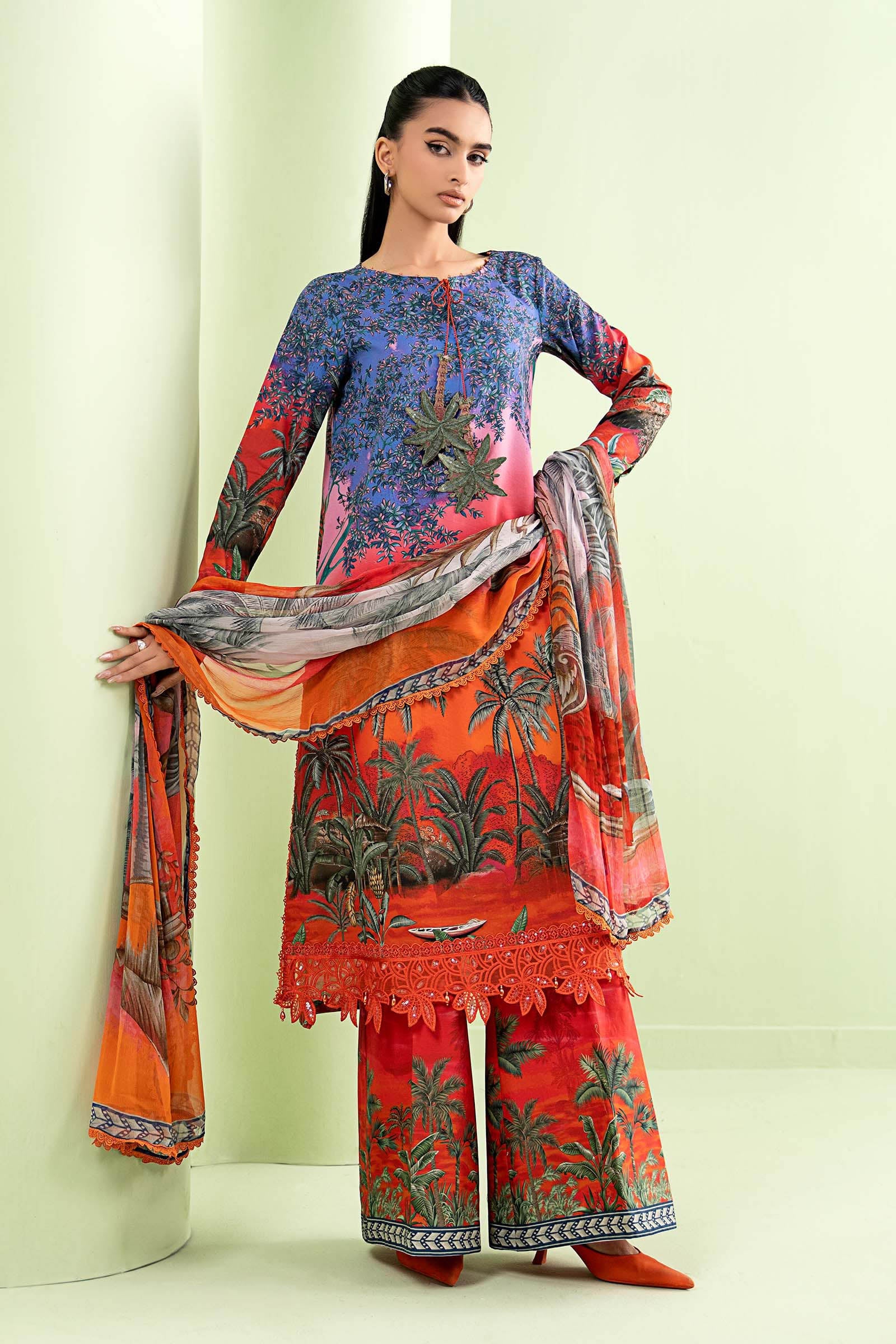 3 Piece Embroidered Lawn Suit