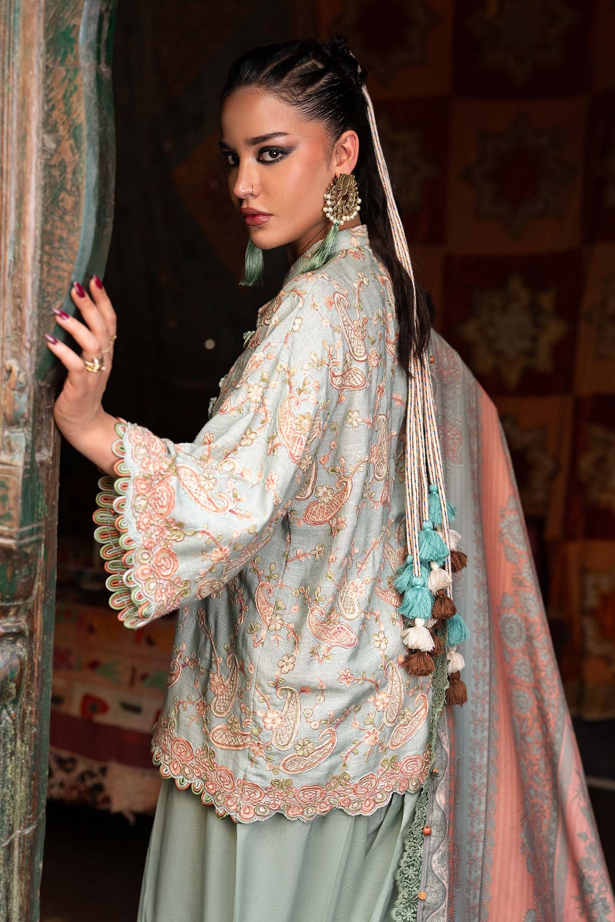 3 Piece Unstitched Embroidered Irish Linen Suit
