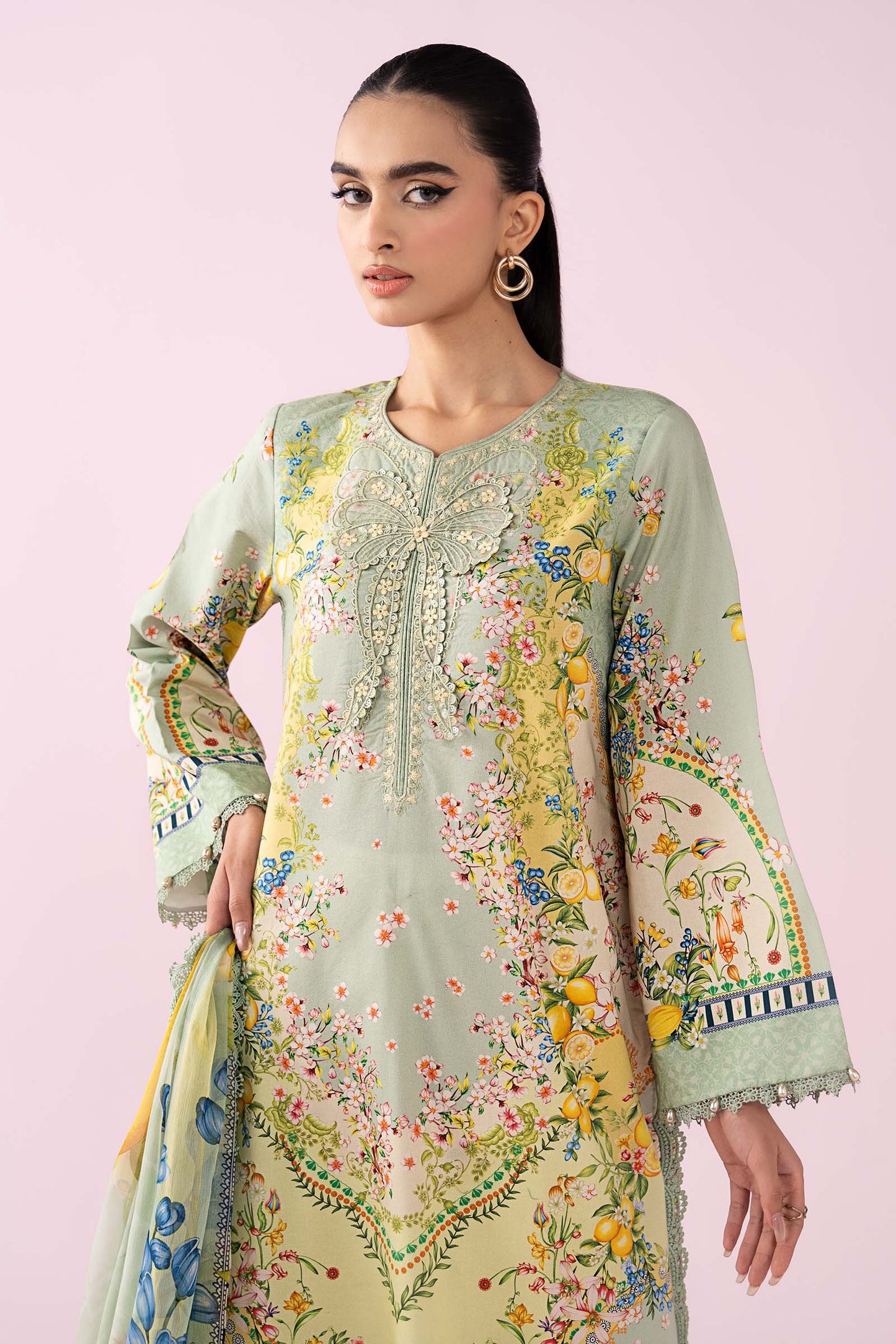 3 Piece Embroidered Lawn Suit